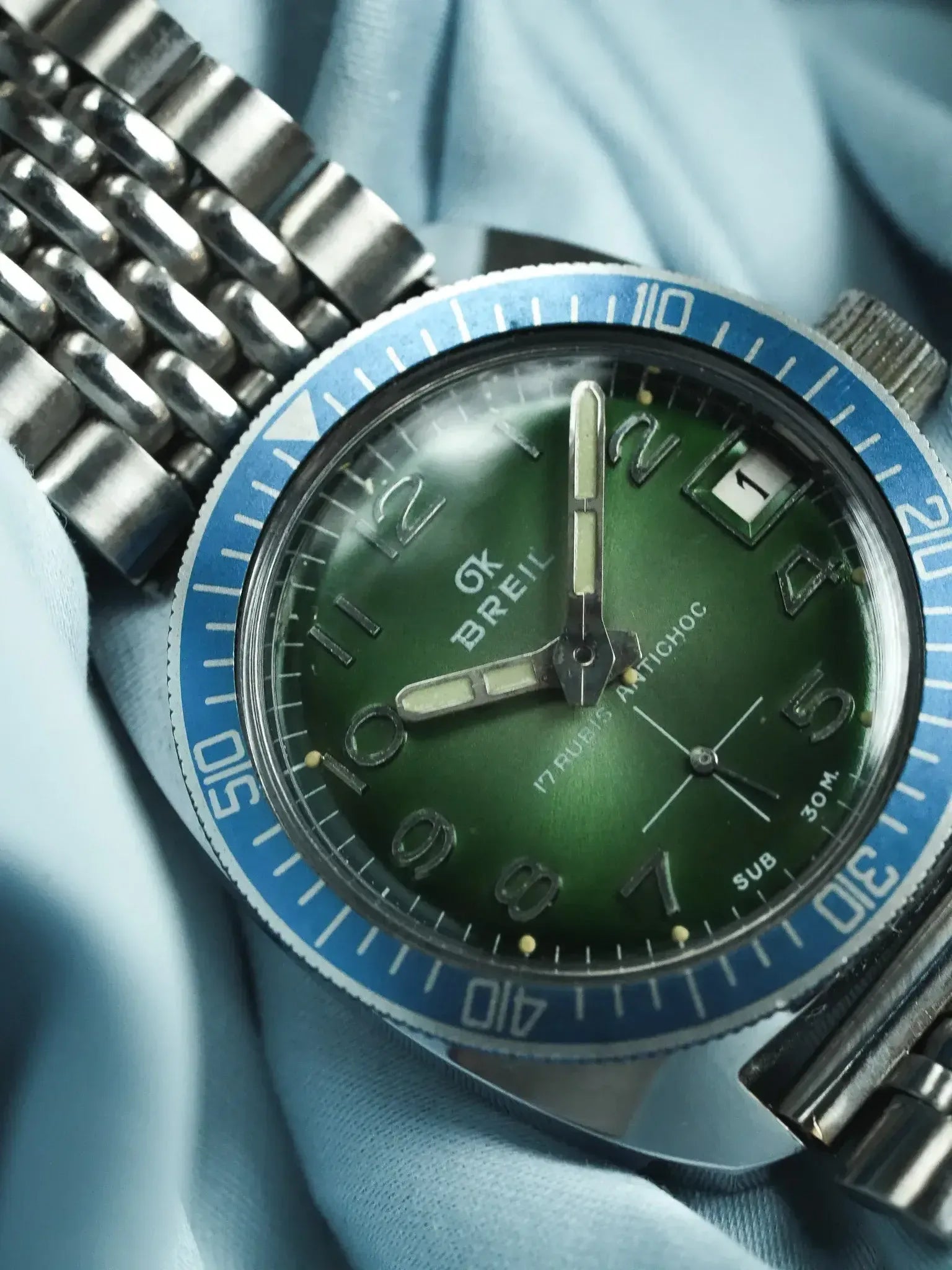 Breil - Plongeuse cadran vert lunette bleu - 1960s - Atelier Victor