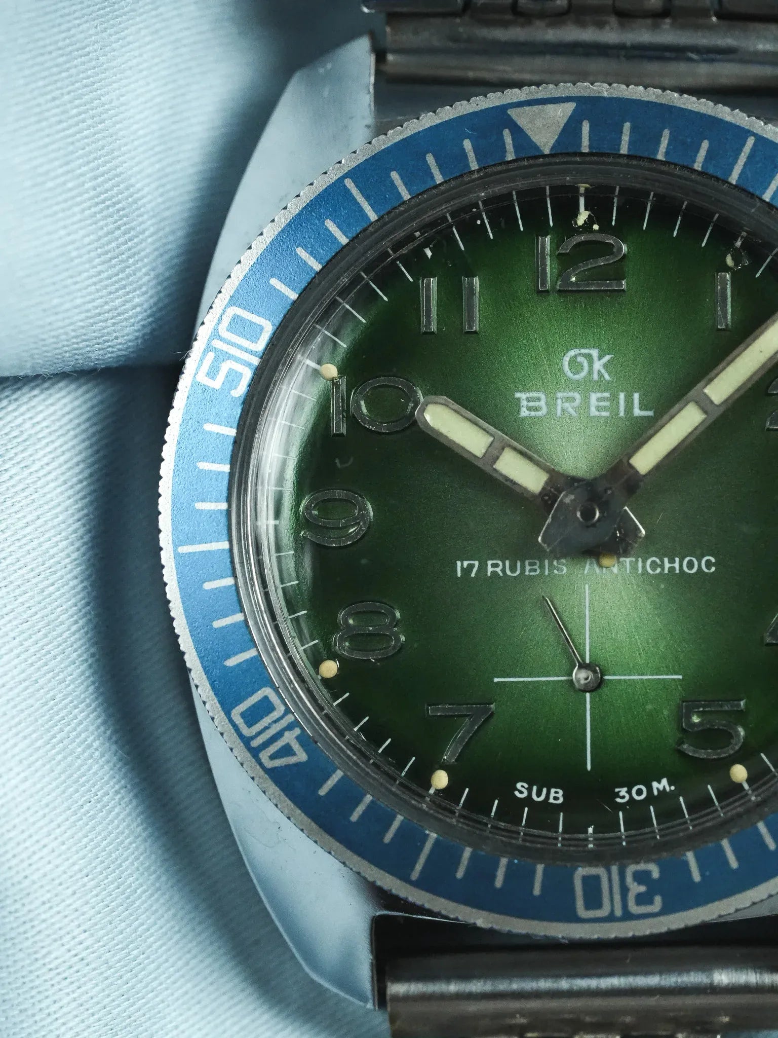 Breil - Plongeuse cadran vert lunette bleu - 1960s - Atelier Victor