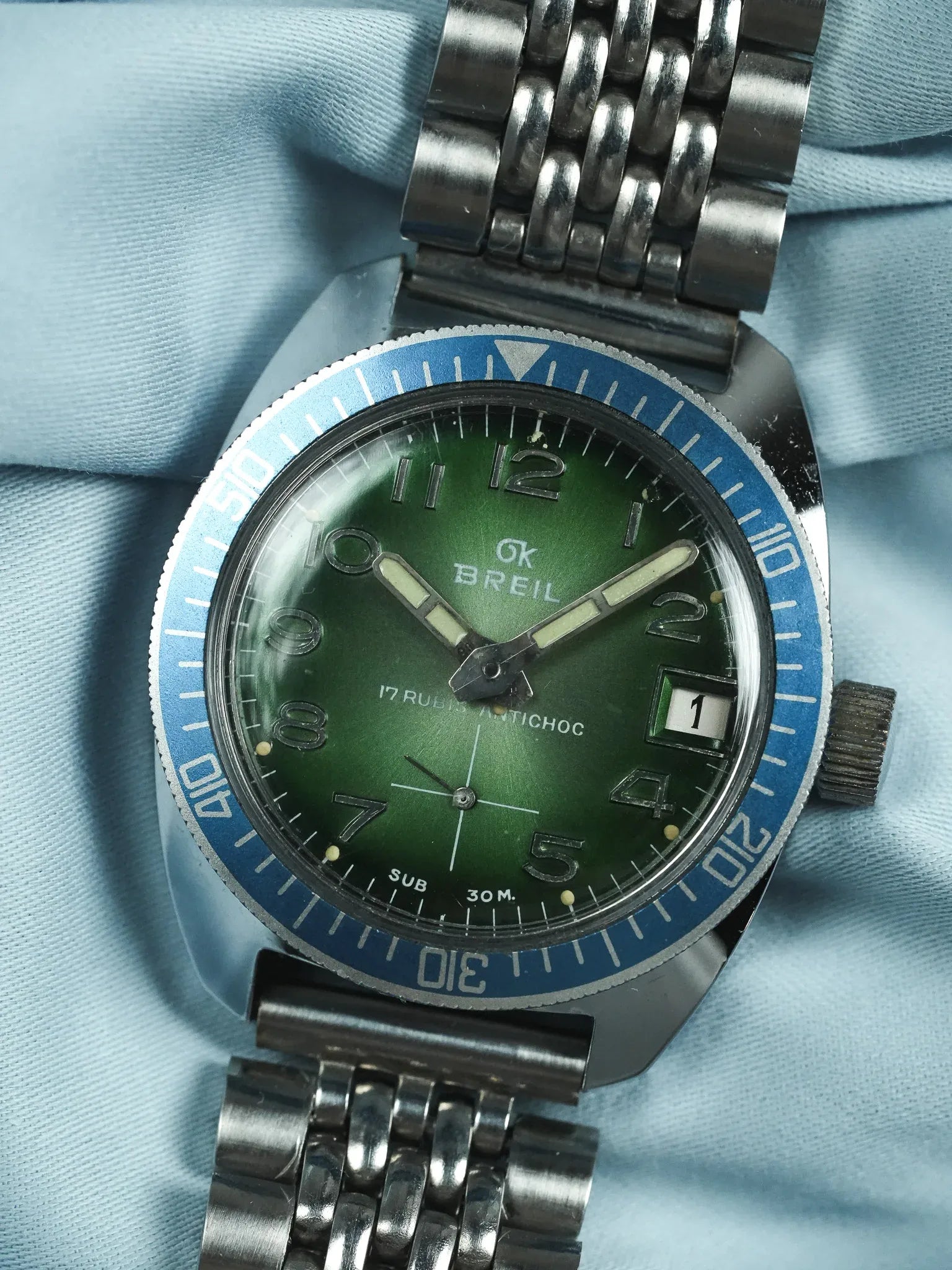 Breil - Plongeuse cadran vert lunette bleu - 1960s - Atelier Victor - Vintage Shop
