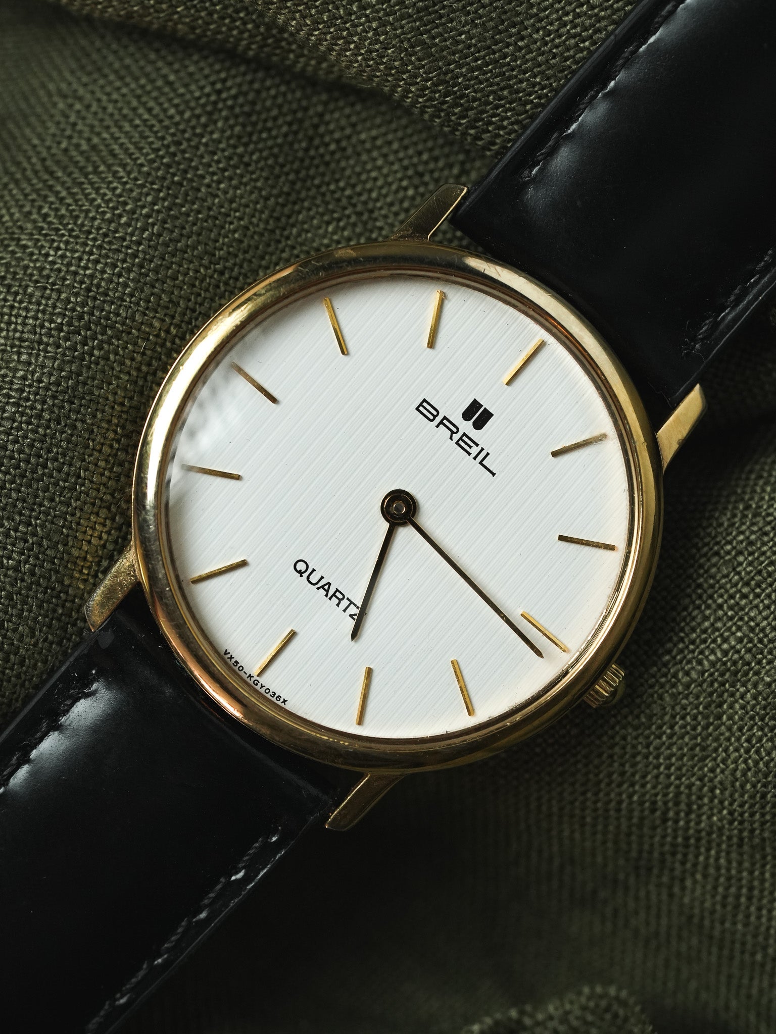Breil - Ronde Or Tapisserie Blanc - 1990s - Atelier Victor - Vintage Shop