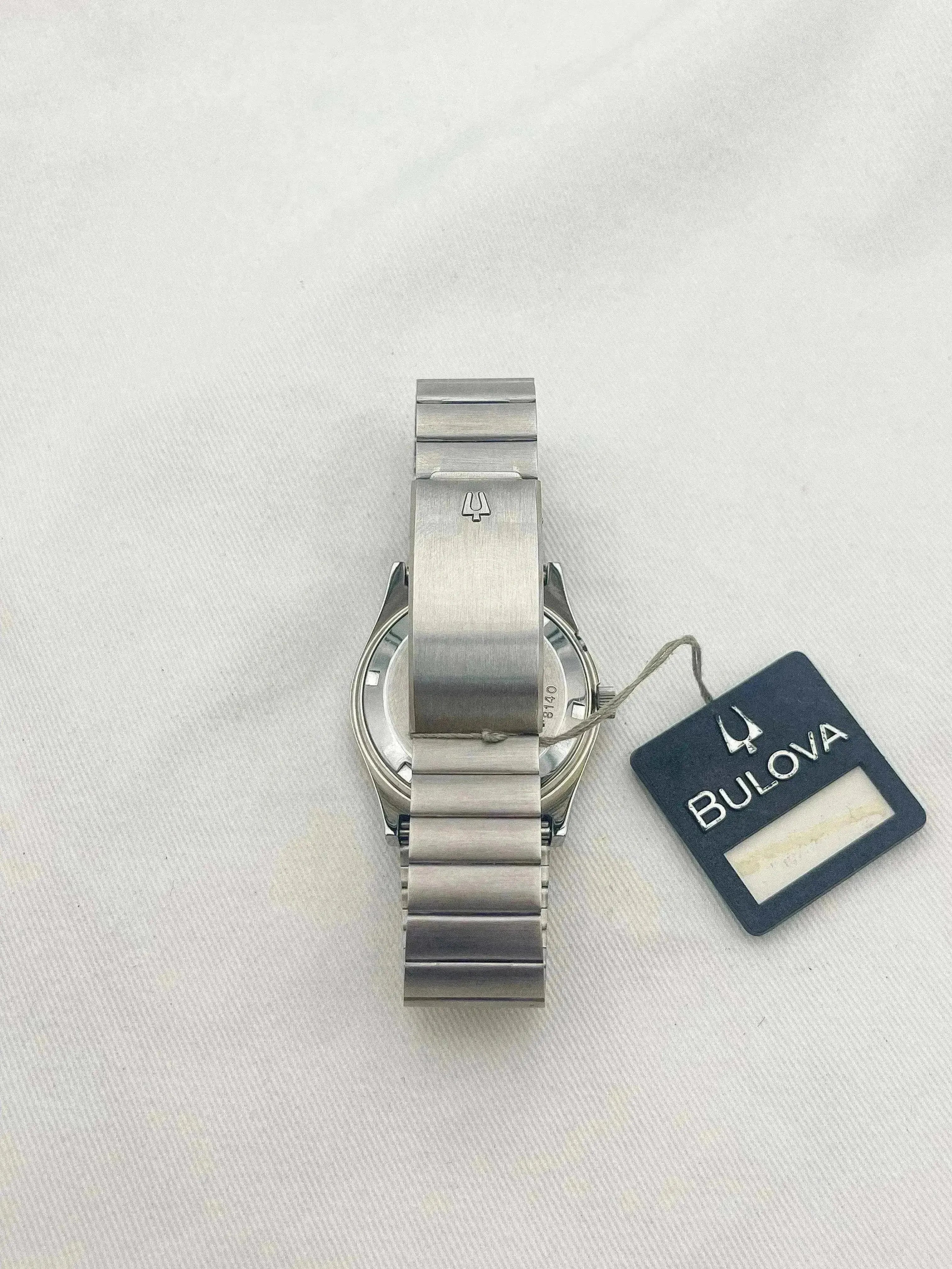 Bulova - Accutron Grey Dial NOS - 1980s - Atelier Victor