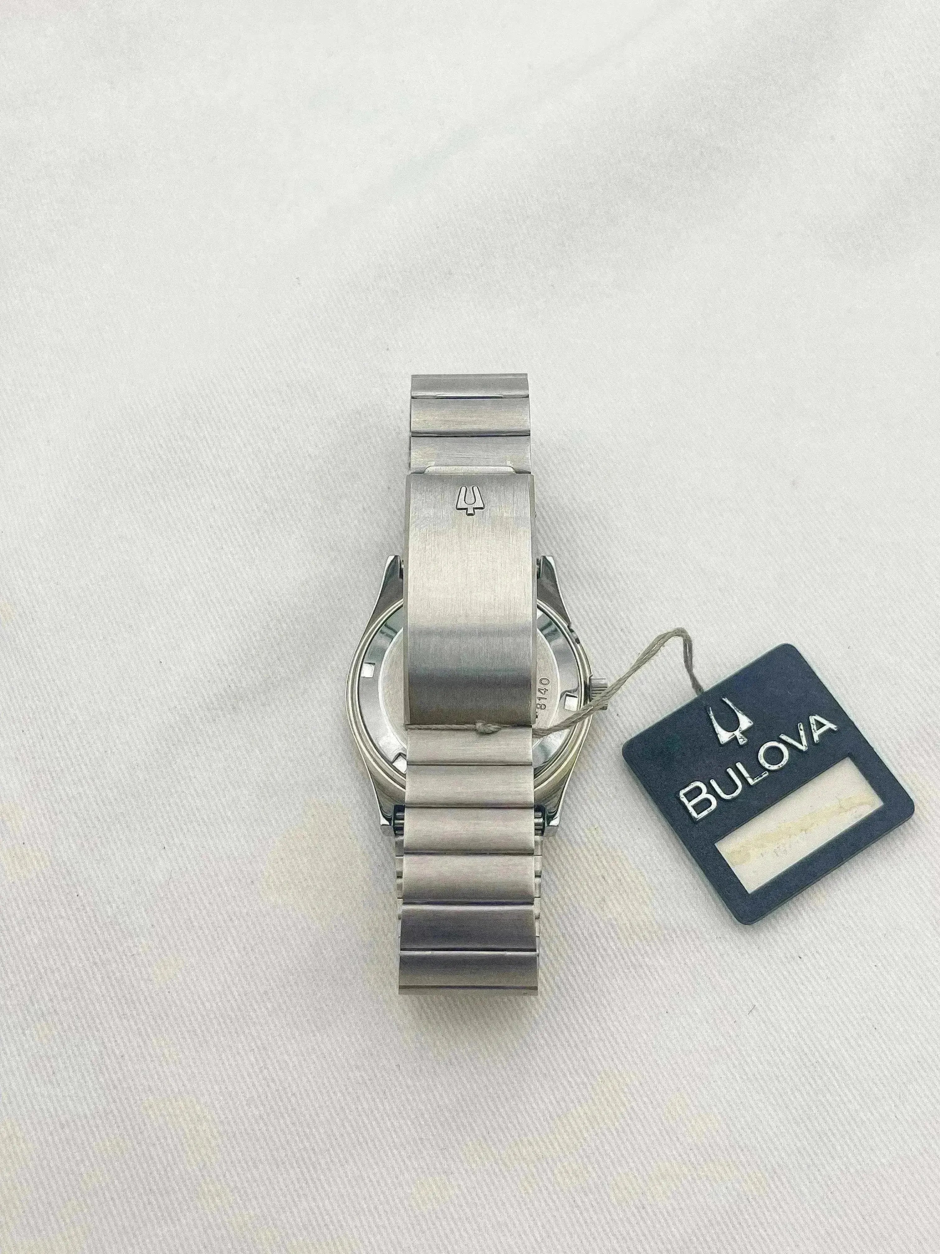 Bulova - Accutron Gris Dial NOS - 1980s - Atelier Victor
