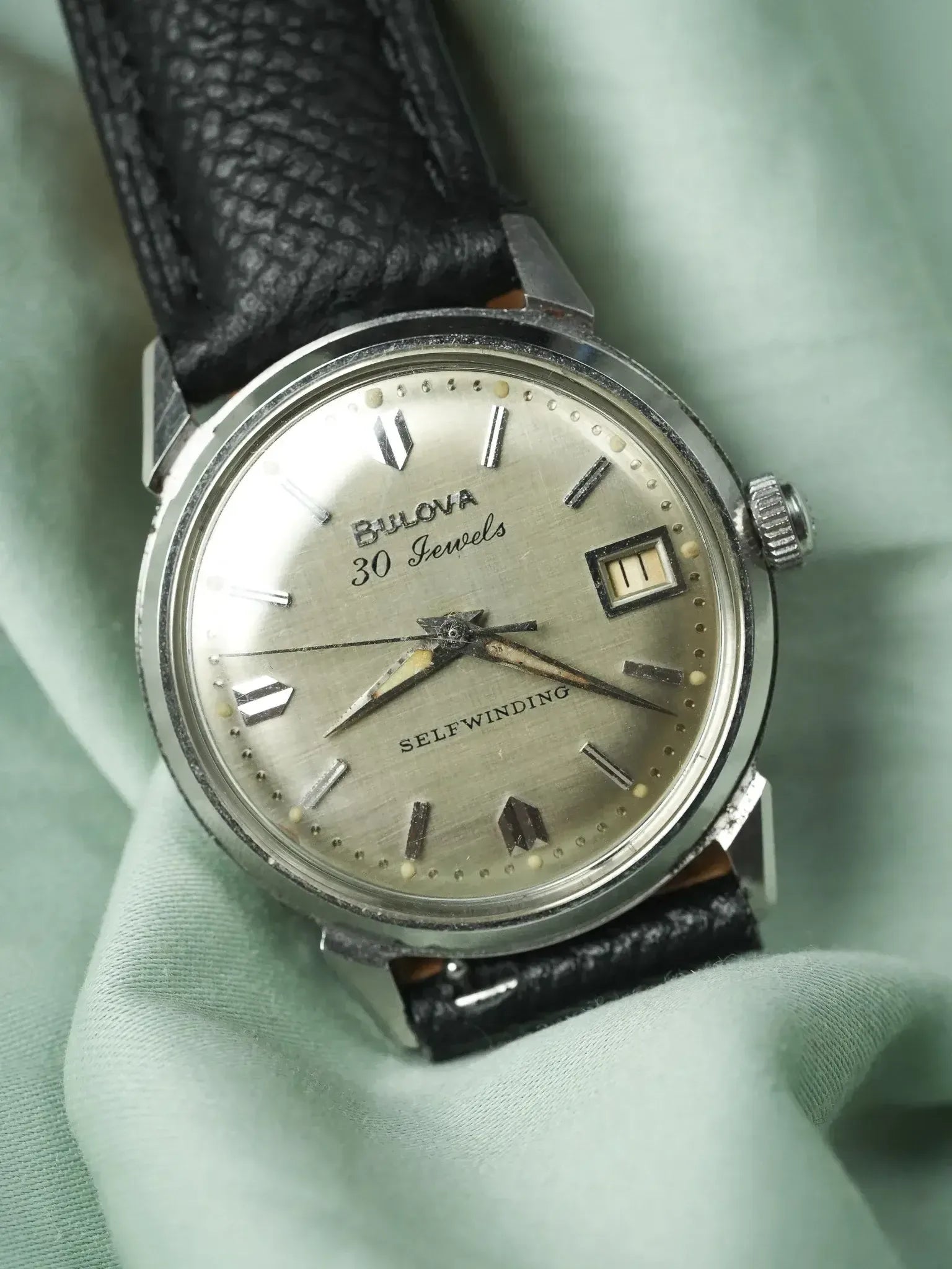 Bulova - Cadran Lin Date Automatique - 1966 - Atelier Victor