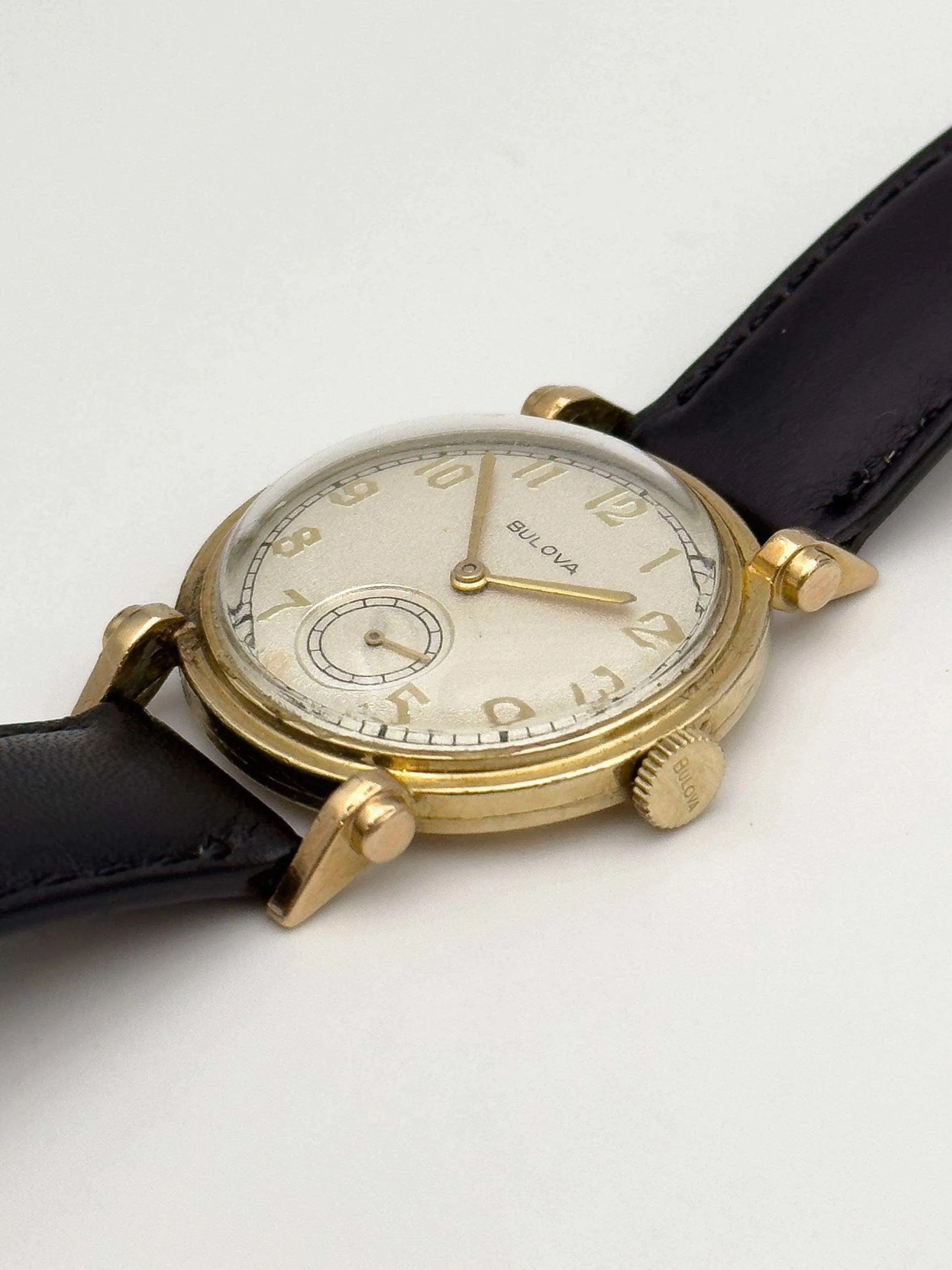 Bulova - Cornes Speciales - 1950s - Atelier Victor Paris - Vintage Watch Shop Dubai
