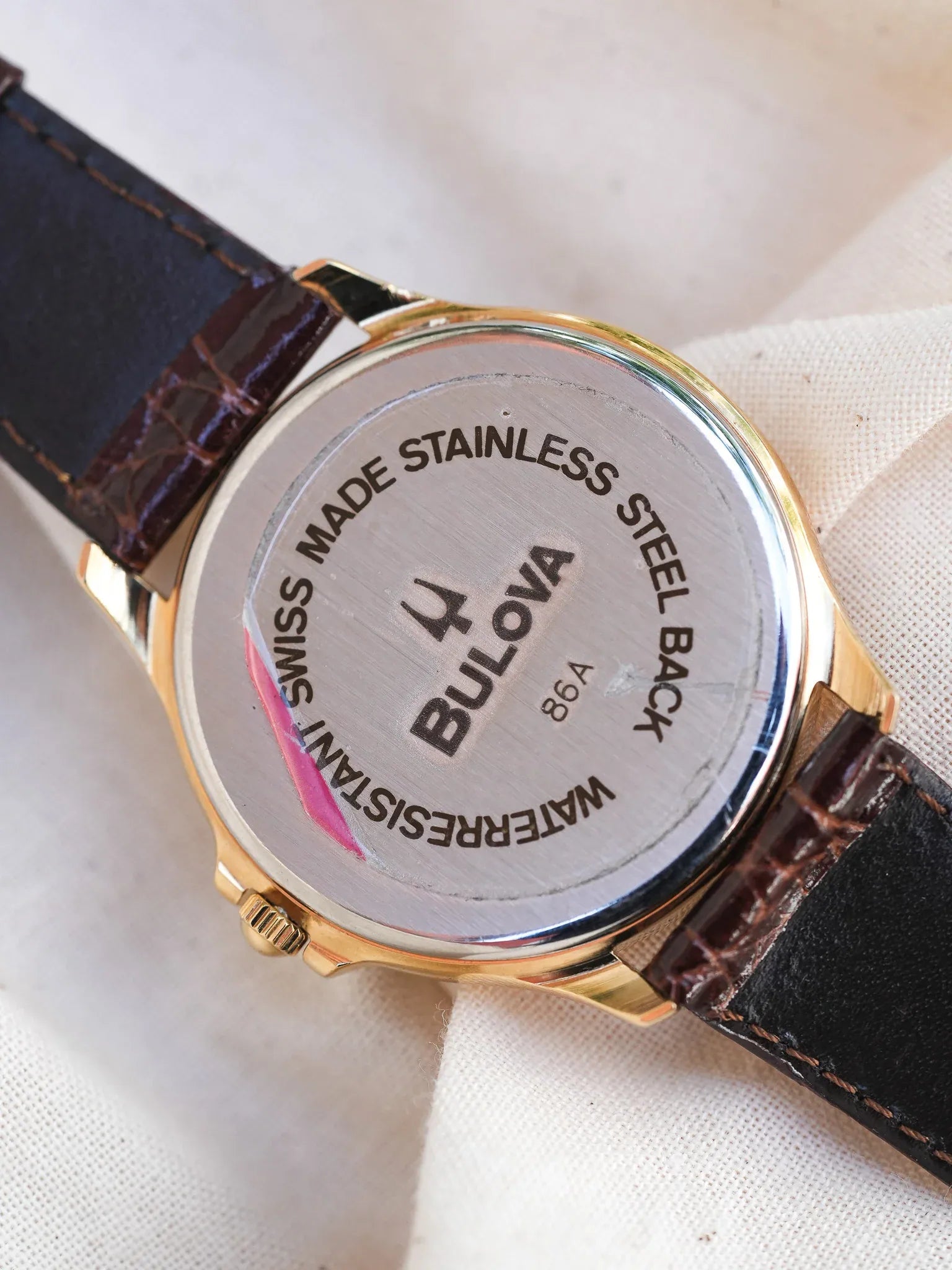 Bulova - Tour du Monde Date Or - boîte & papier - 1990s - Atelier Victor