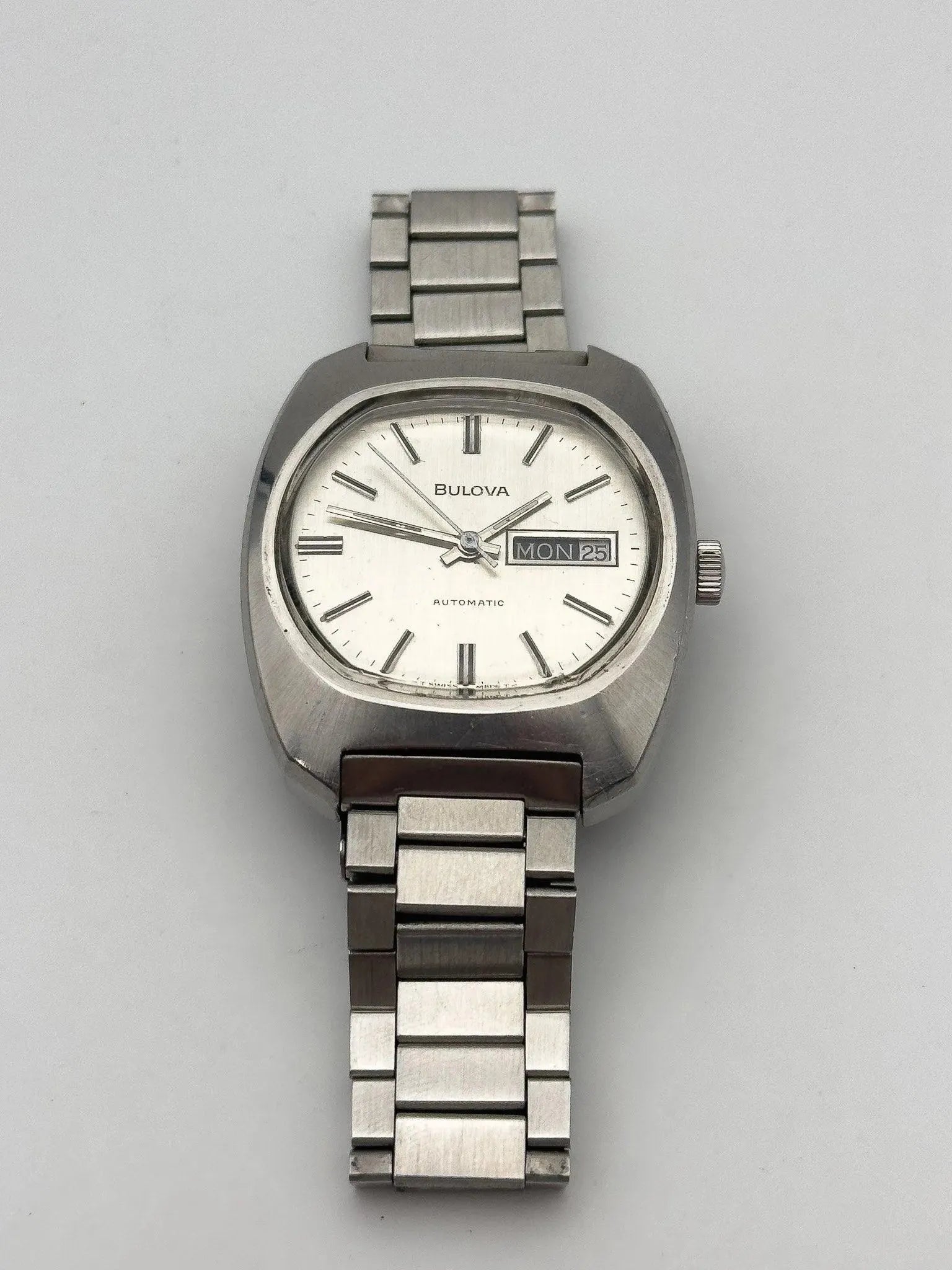 Bulova - TV Steel - 1980s - Atelier Victor Paris - Vintage Watch Shop Dubai