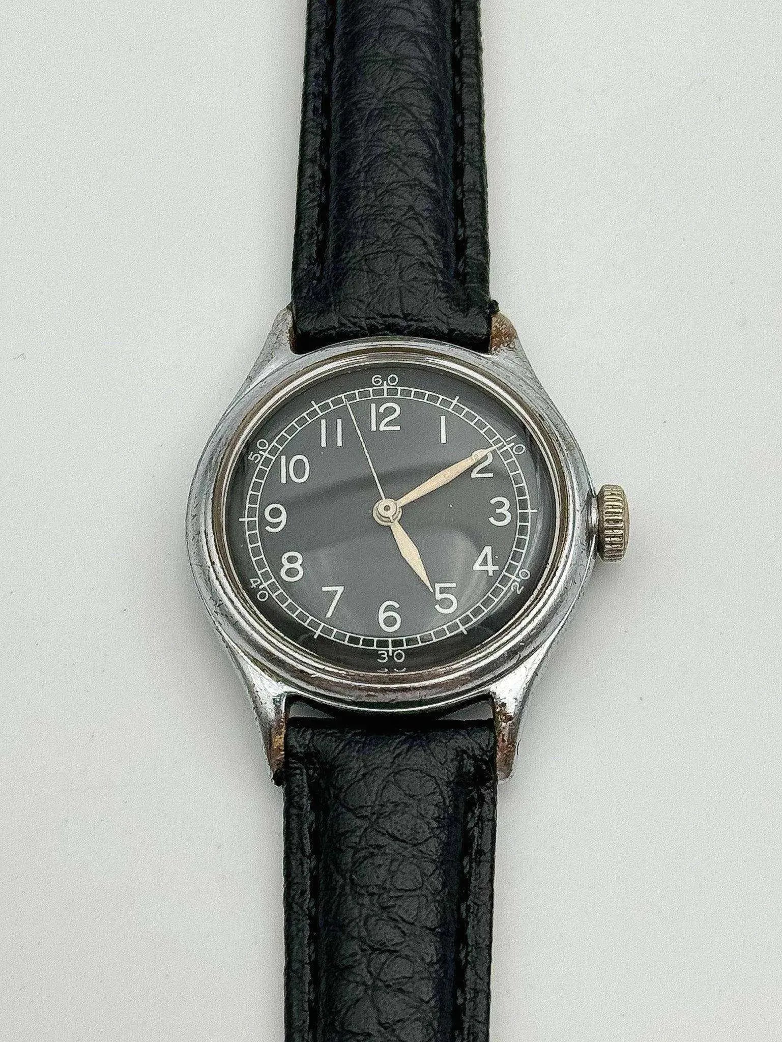 Bulova - Type A-11 US AIR FORCE WW2 - 1943 - Atelier Victor Paris - Vintage Watch Shop Dubai