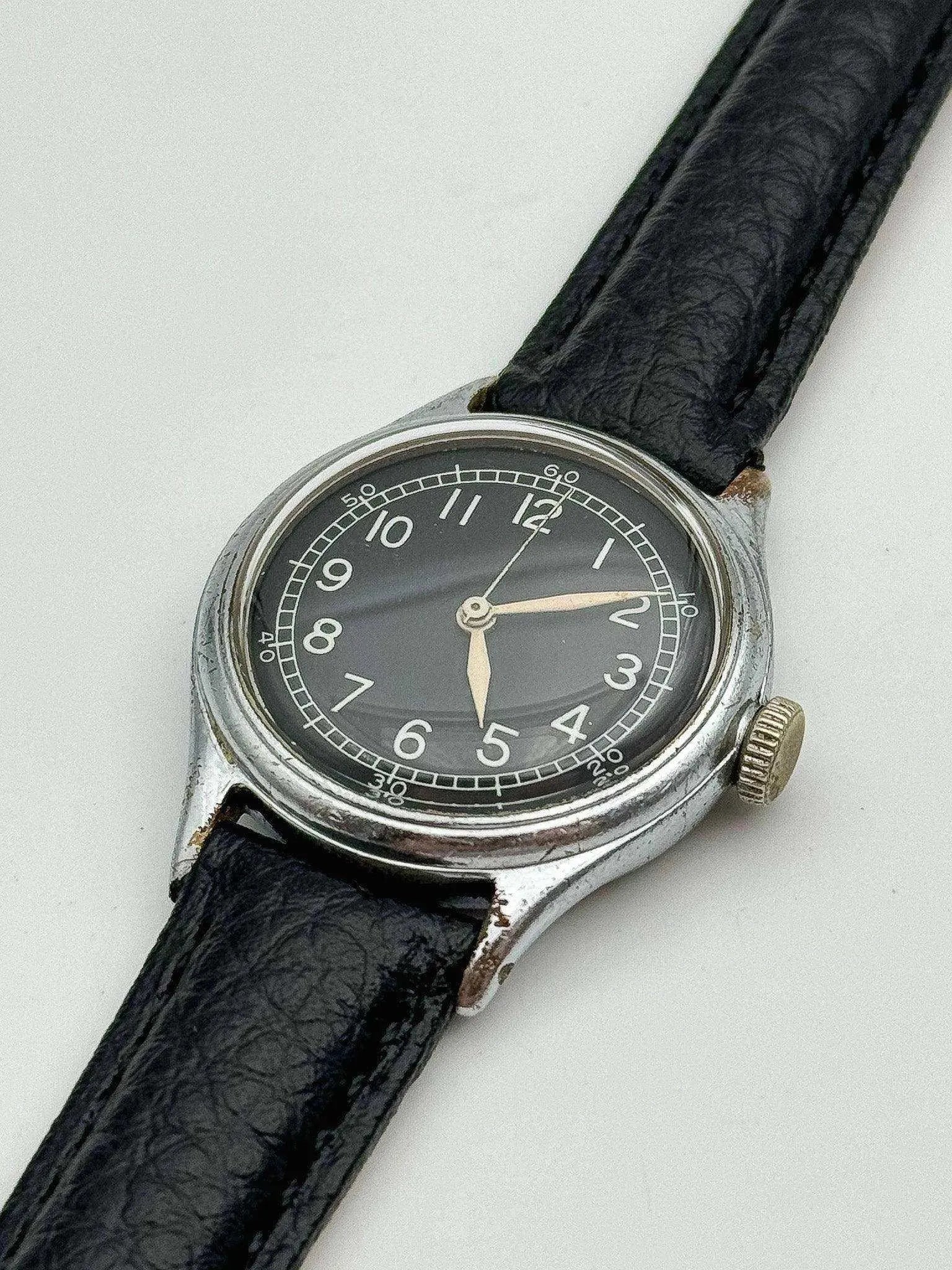 Bulova - Type A-11 US AIR FORCE WW2 - 1943 - Atelier Victor Paris - Vintage Watch Shop Dubai