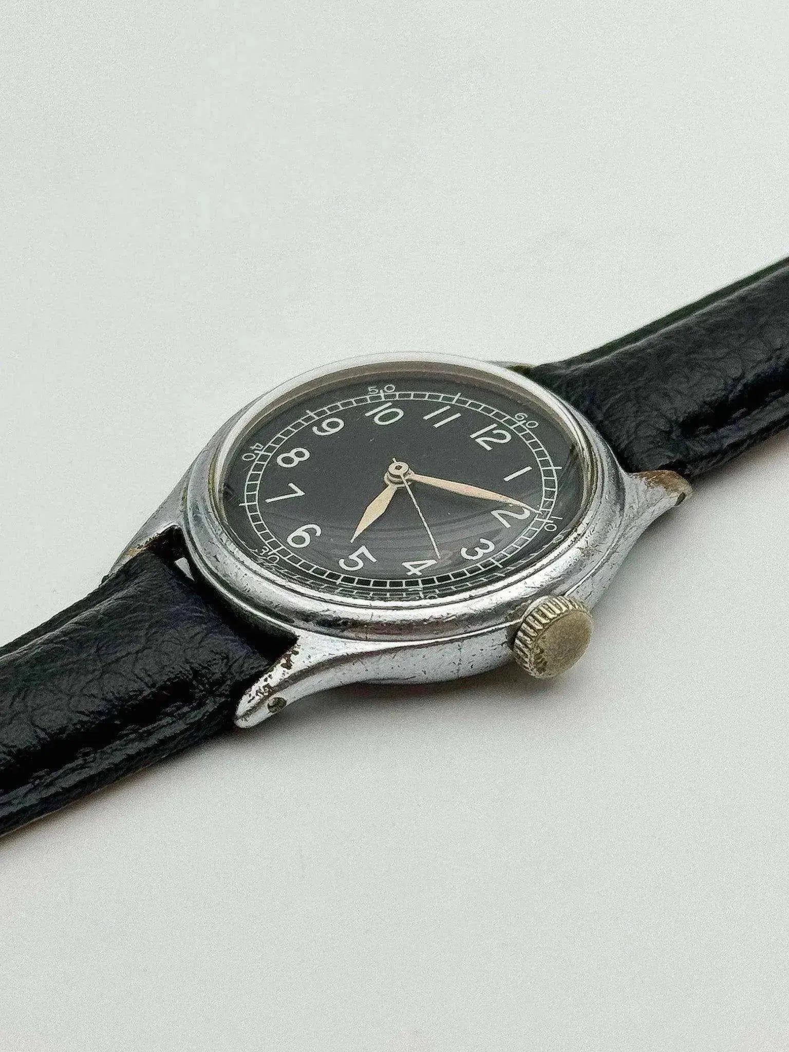 Bulova - Type A-11 US AIR FORCE WW2 - 1943 - Atelier Victor Paris - Vintage Watch Shop Dubai