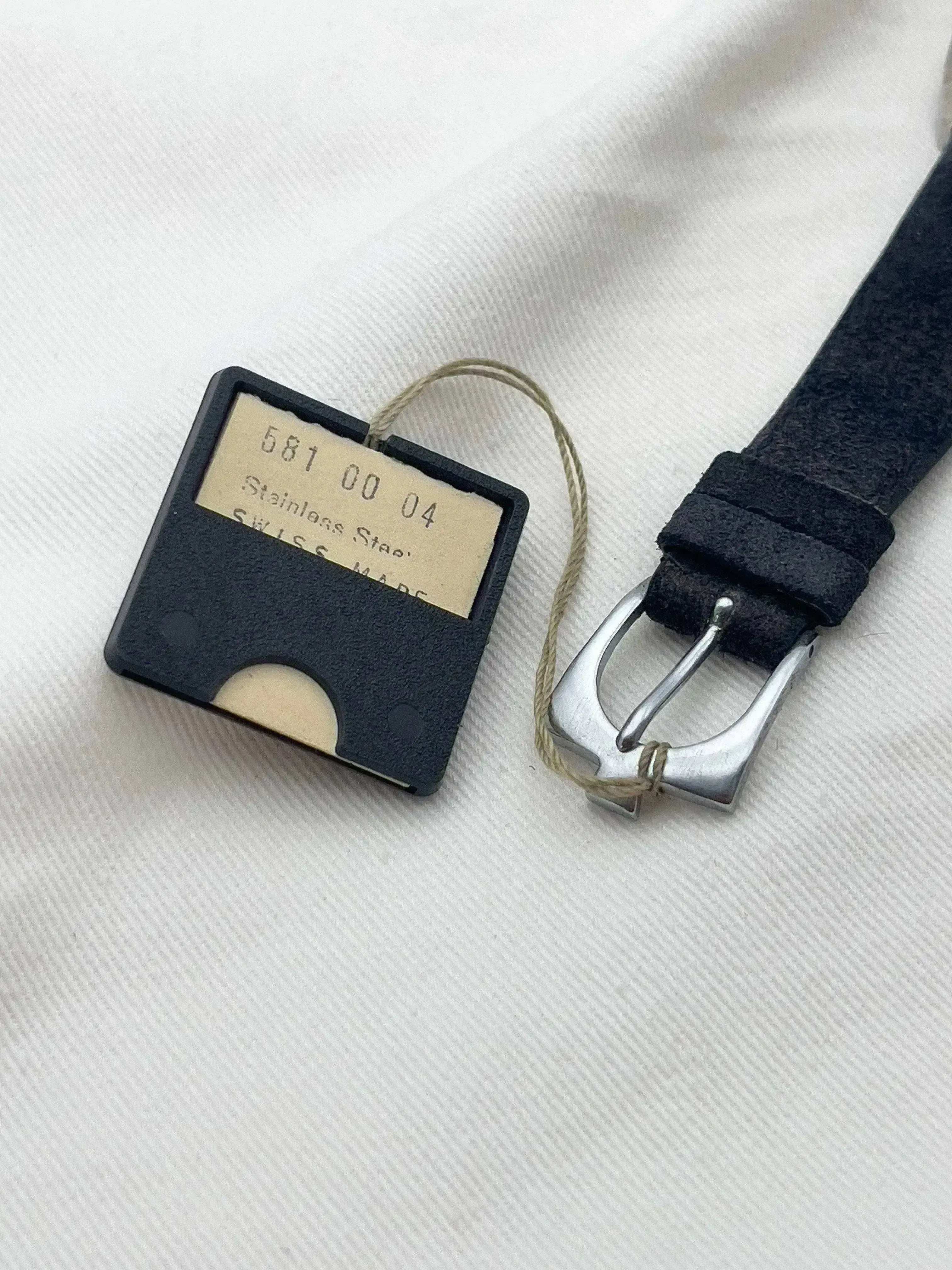Bulova x Longtemps - Dress Watch Bleu - NOS + boite - 1980s - Atelier Victor