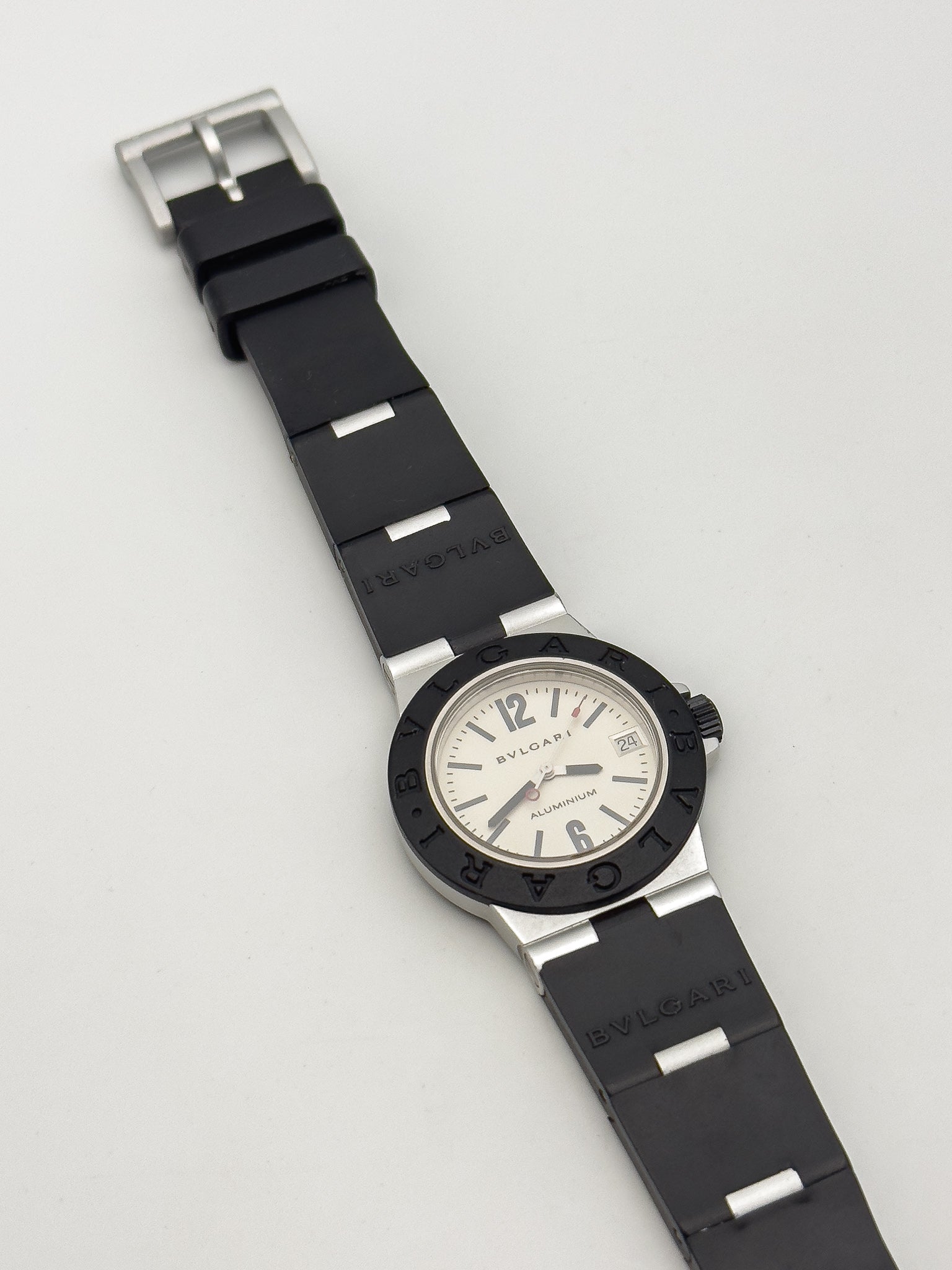 Bvlgari - Aluminum 29mm - 1990s - Atelier Victor Paris - Vintage Watch Shop Dubai