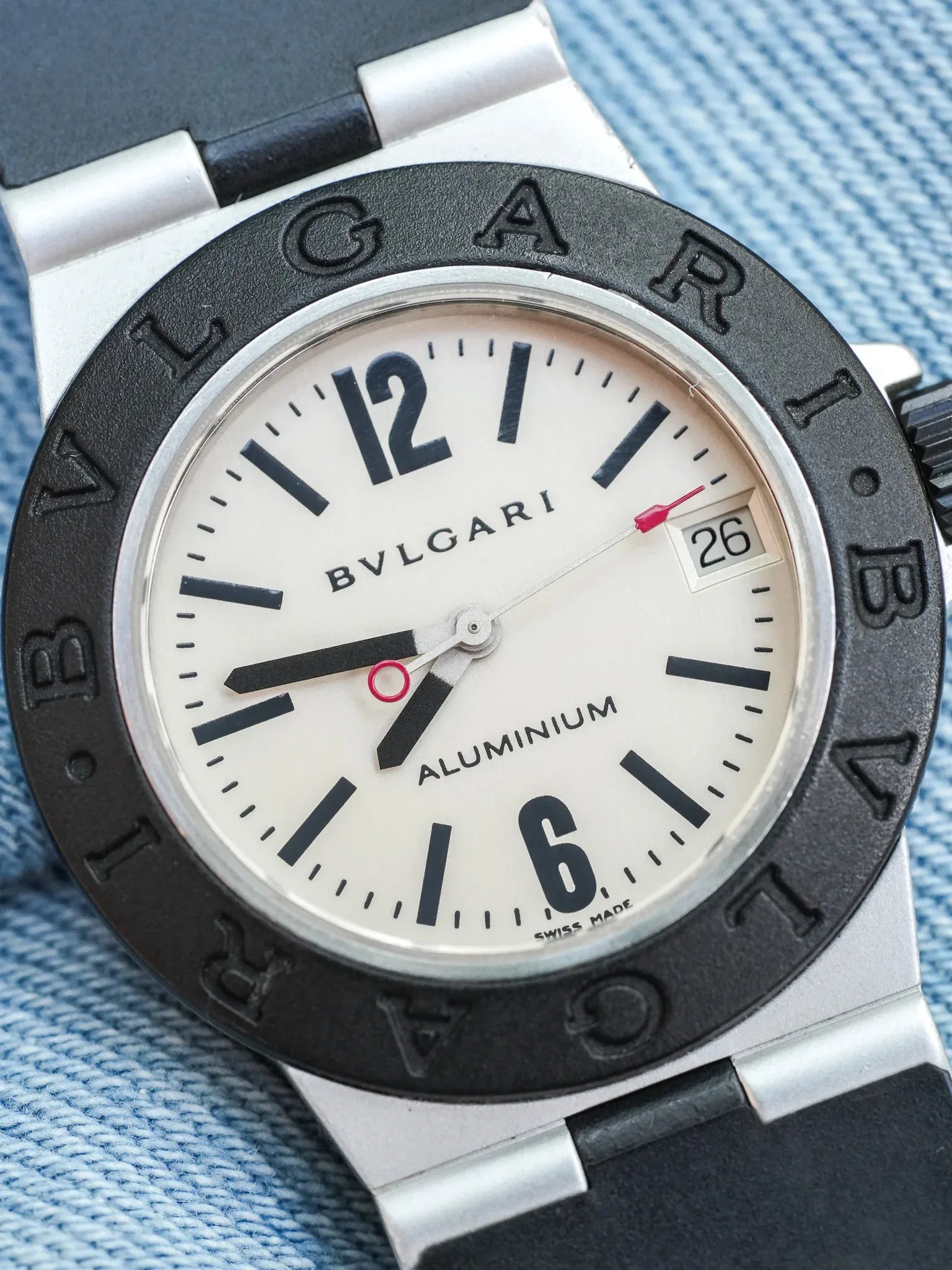 Bvlgari - Aluminum 29mm Crème Caoutchouc noir - 1990s - Atelier Victor