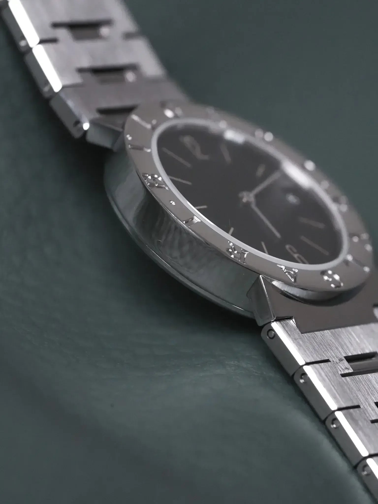 Bvlgari - BB30SS Acier Cadran noir - 2000s - Atelier Victor