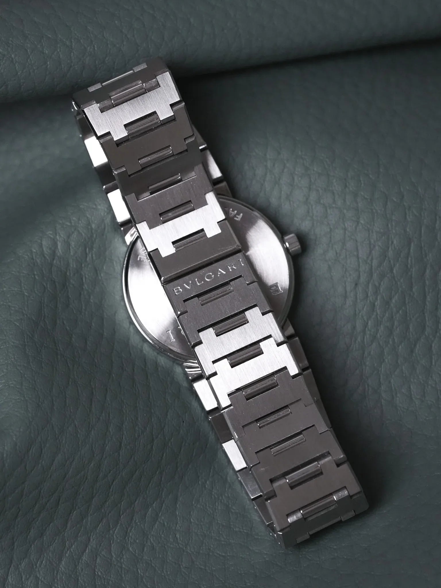 Bvlgari - BB30SS Acier Cadran noir - 2000s - Atelier Victor