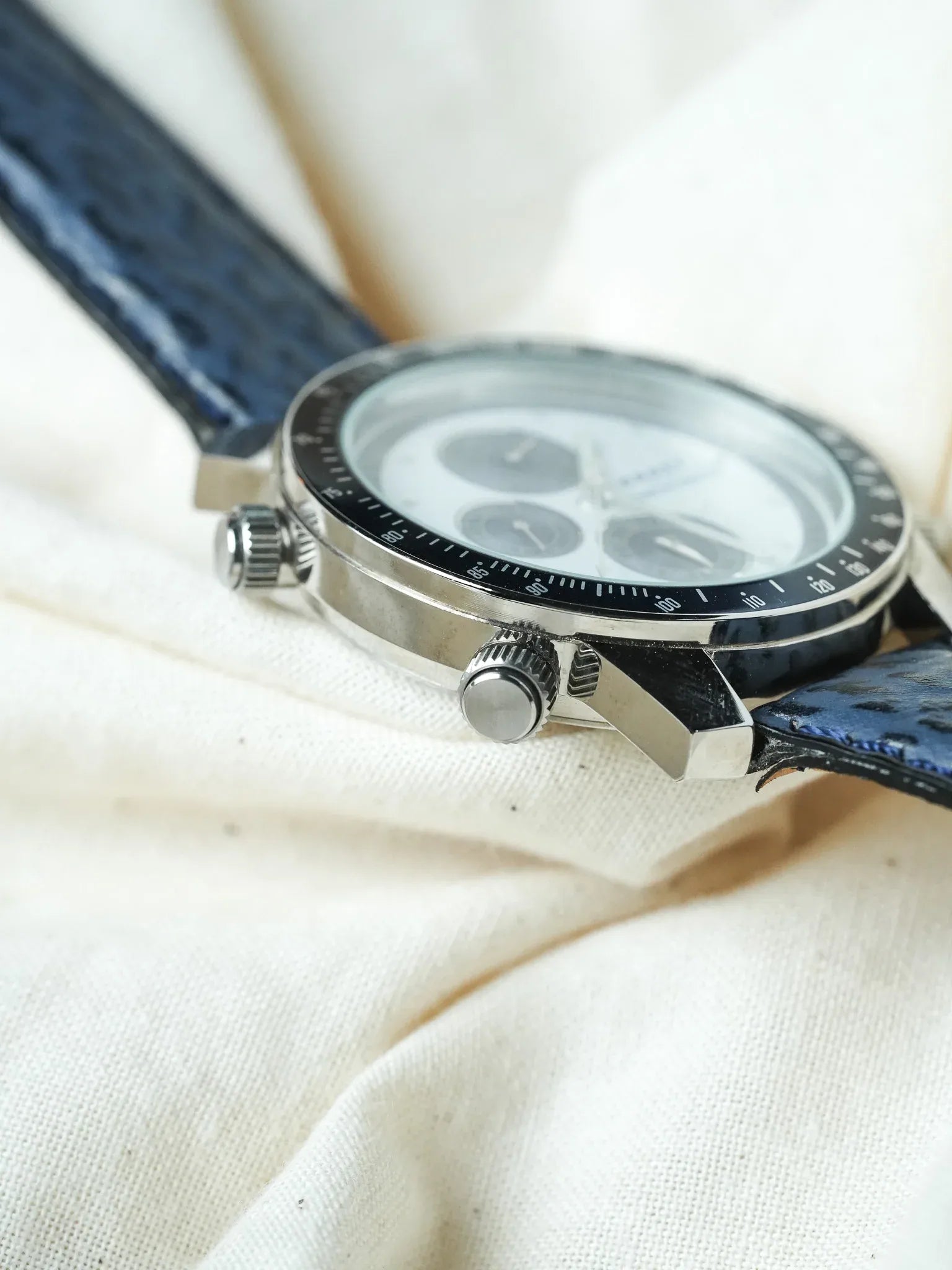 Cadet - Chronographe Acier Bleu - NOS - 1980s - Atelier Victor - Vintage Shop