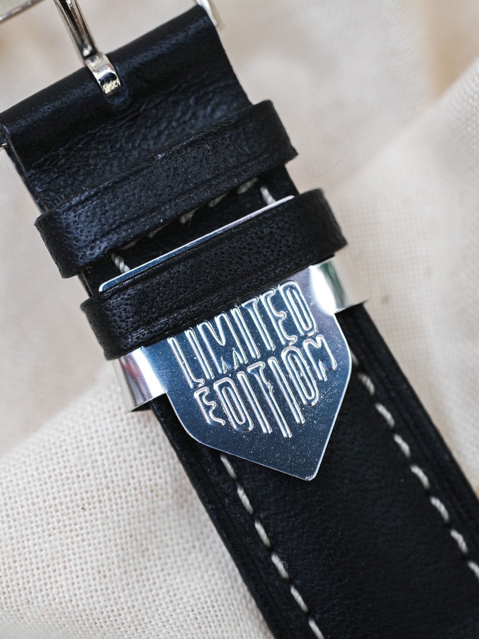 Cadet - GMT Noir - NOS - 1980s - Atelier Victor - Vintage Shop