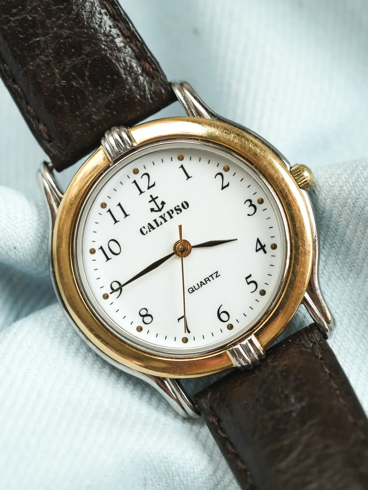 Calypso - Acier Or - 2000s - Atelier Victor