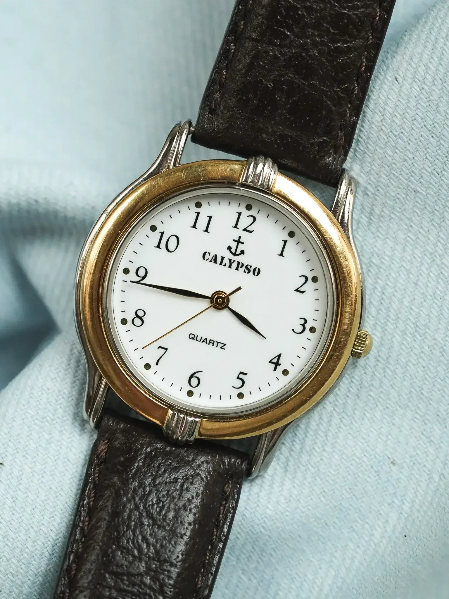 Calypso - Acier Or - 2000s - Atelier Victor