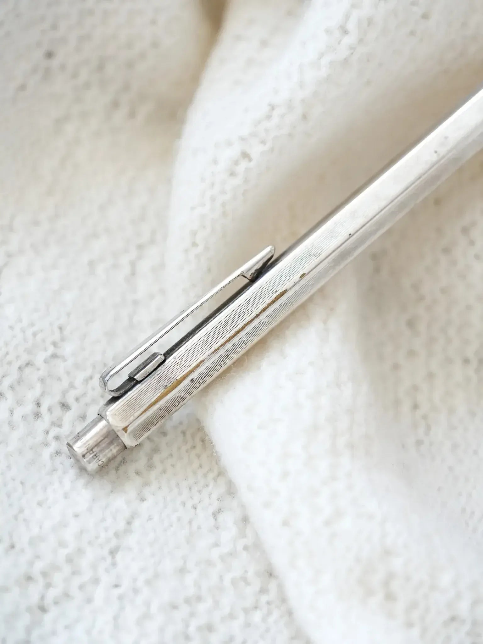 Caran d'ache - Stylo bille ECRIDOR plaqué argent - 1970s - Atelier Victor