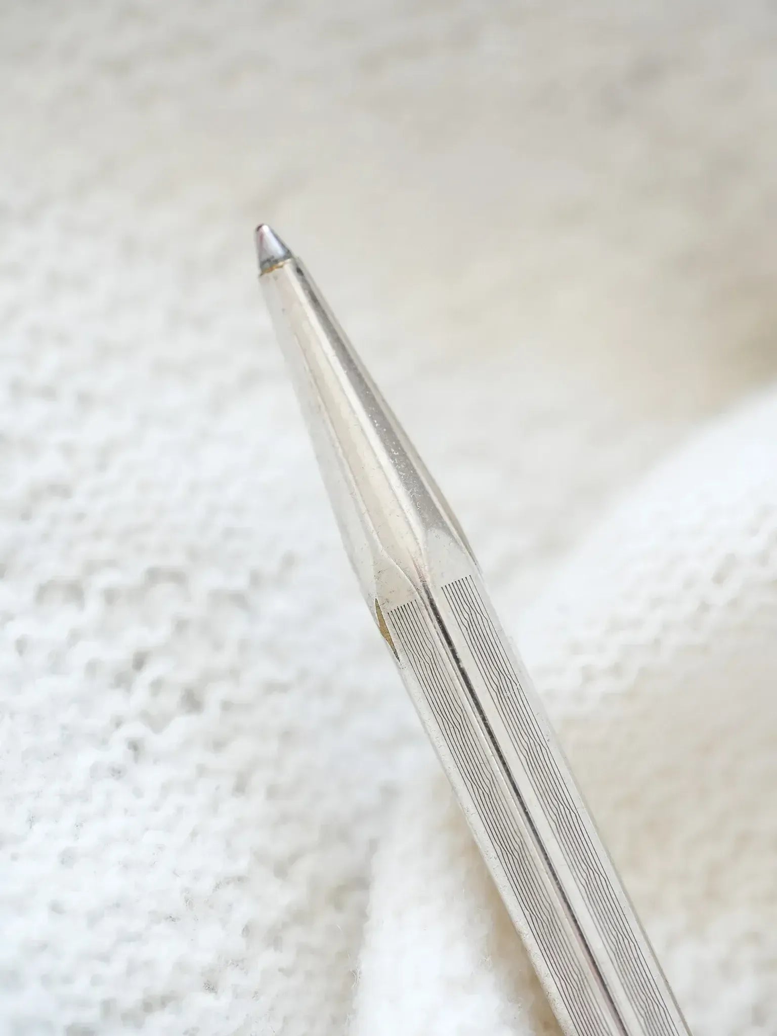 Caran d'ache - Stylo bille ECRIDOR plaqué argent - 1970s - Atelier Victor