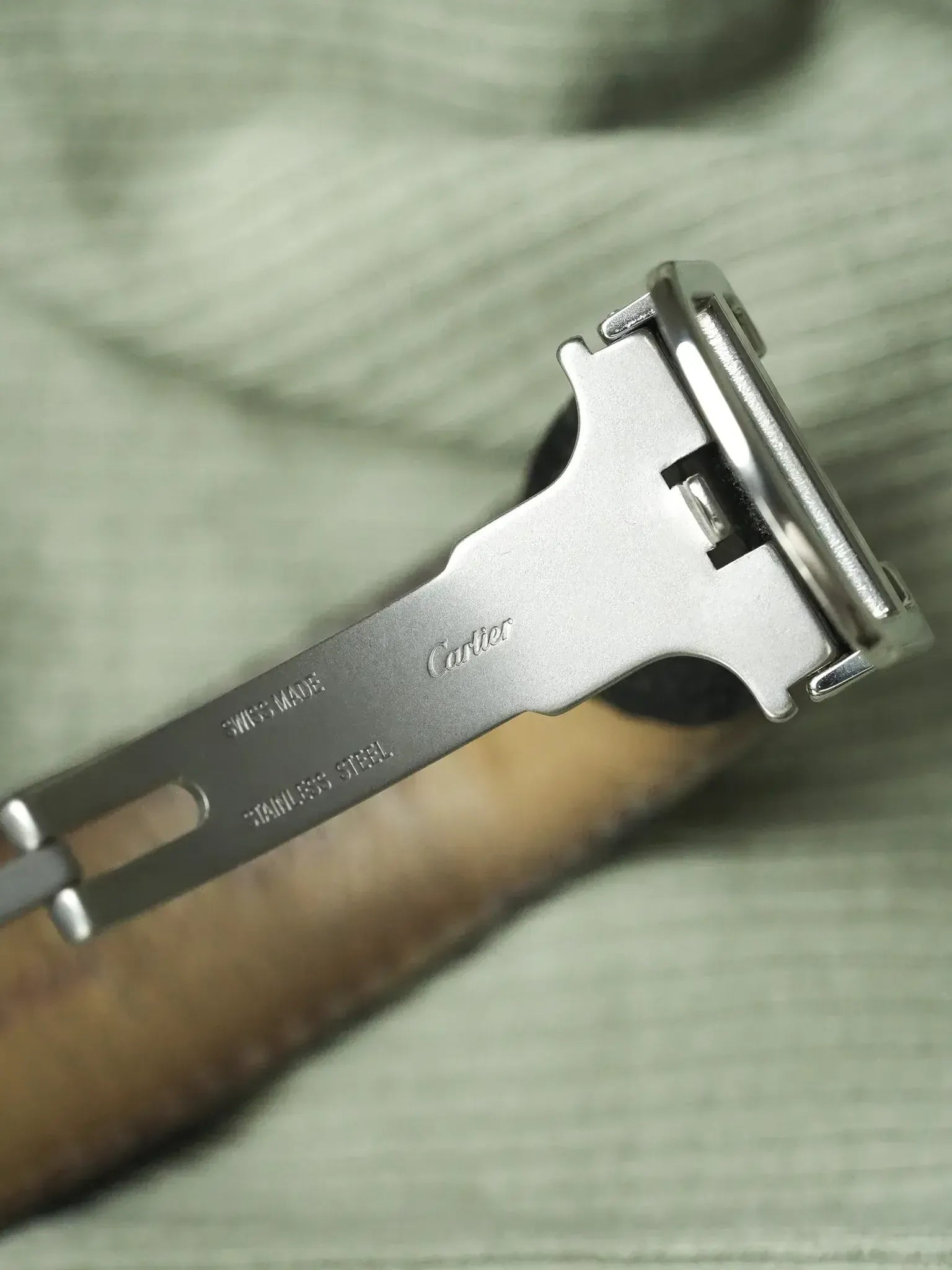 Cartier - 3169 Tank Solo Large Acier Quartz - 2010s - Atelier Victor