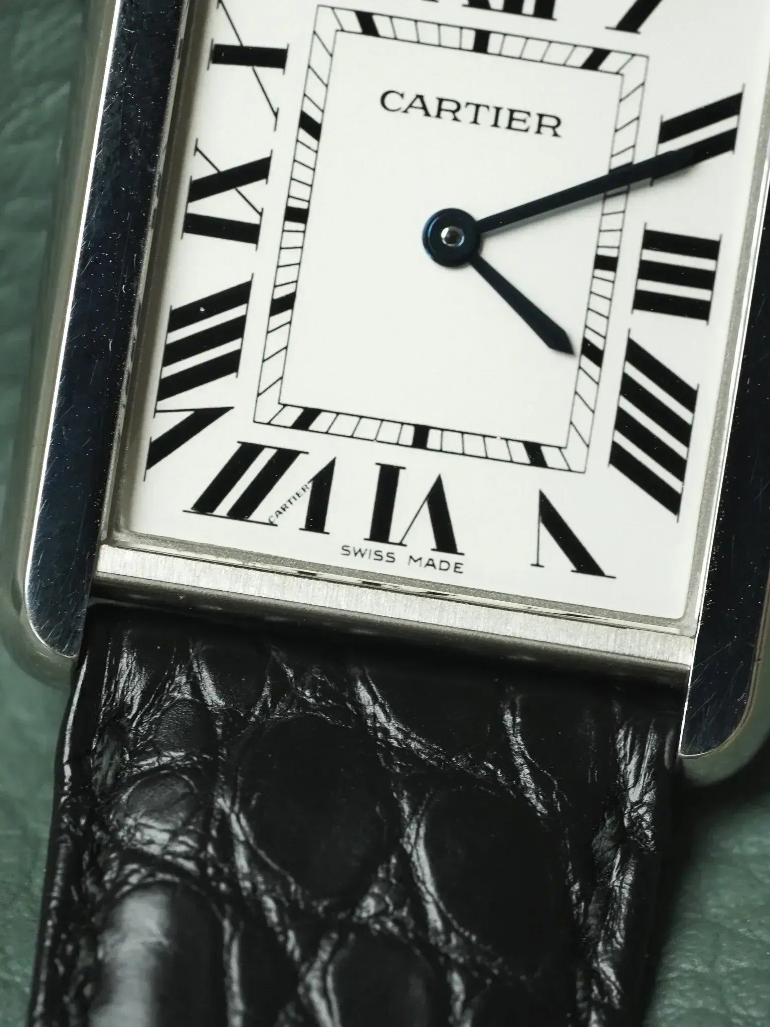 Cartier - 3169 Tank Solo Large Acier Quartz Boucle déployante - 2010s - Atelier Victor