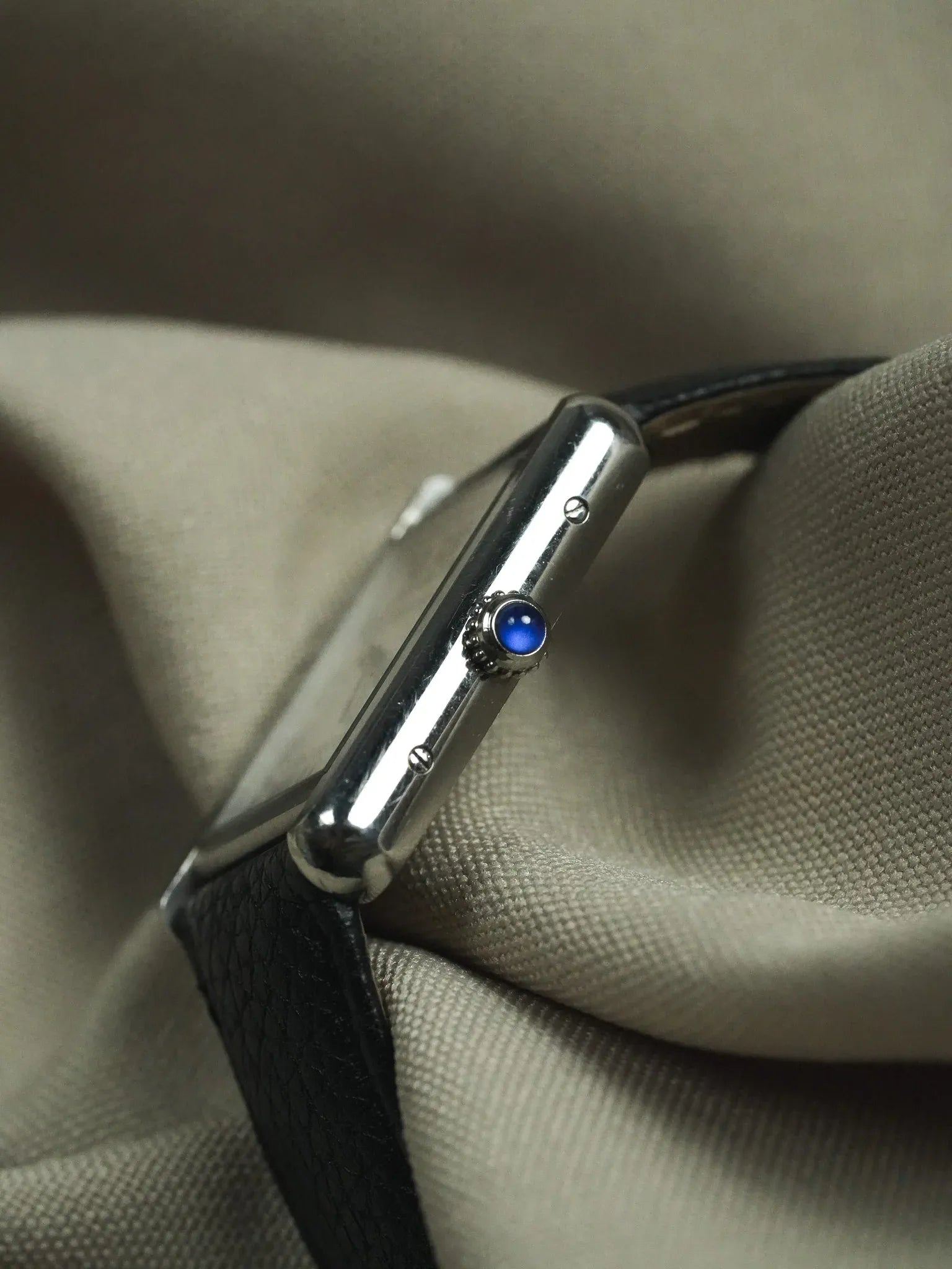 Cartier - 3170 Tank Solo Acier Quartz - 2010s - Atelier Victor