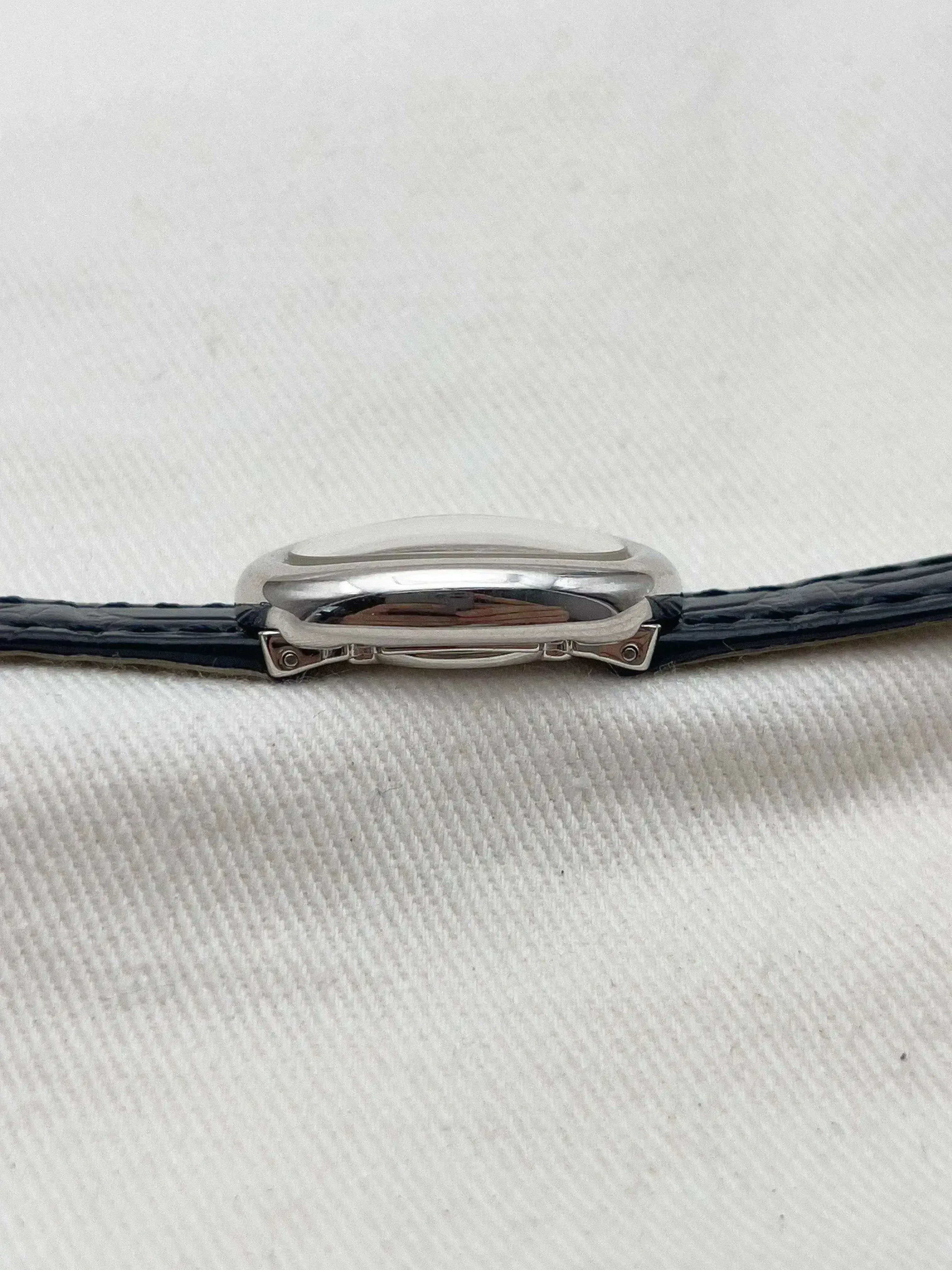 Cartier - Baignoire mini or blanc 18k quartz - 1990s - Atelier Victor