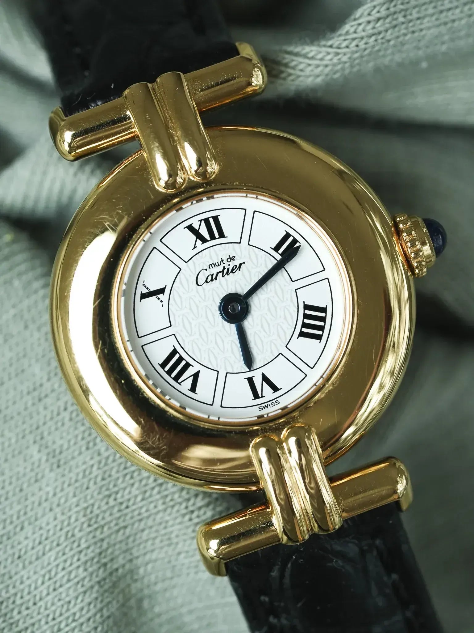 Cartier - 红宝石斗兽场 白色表盘 折叠扣 - 1990s