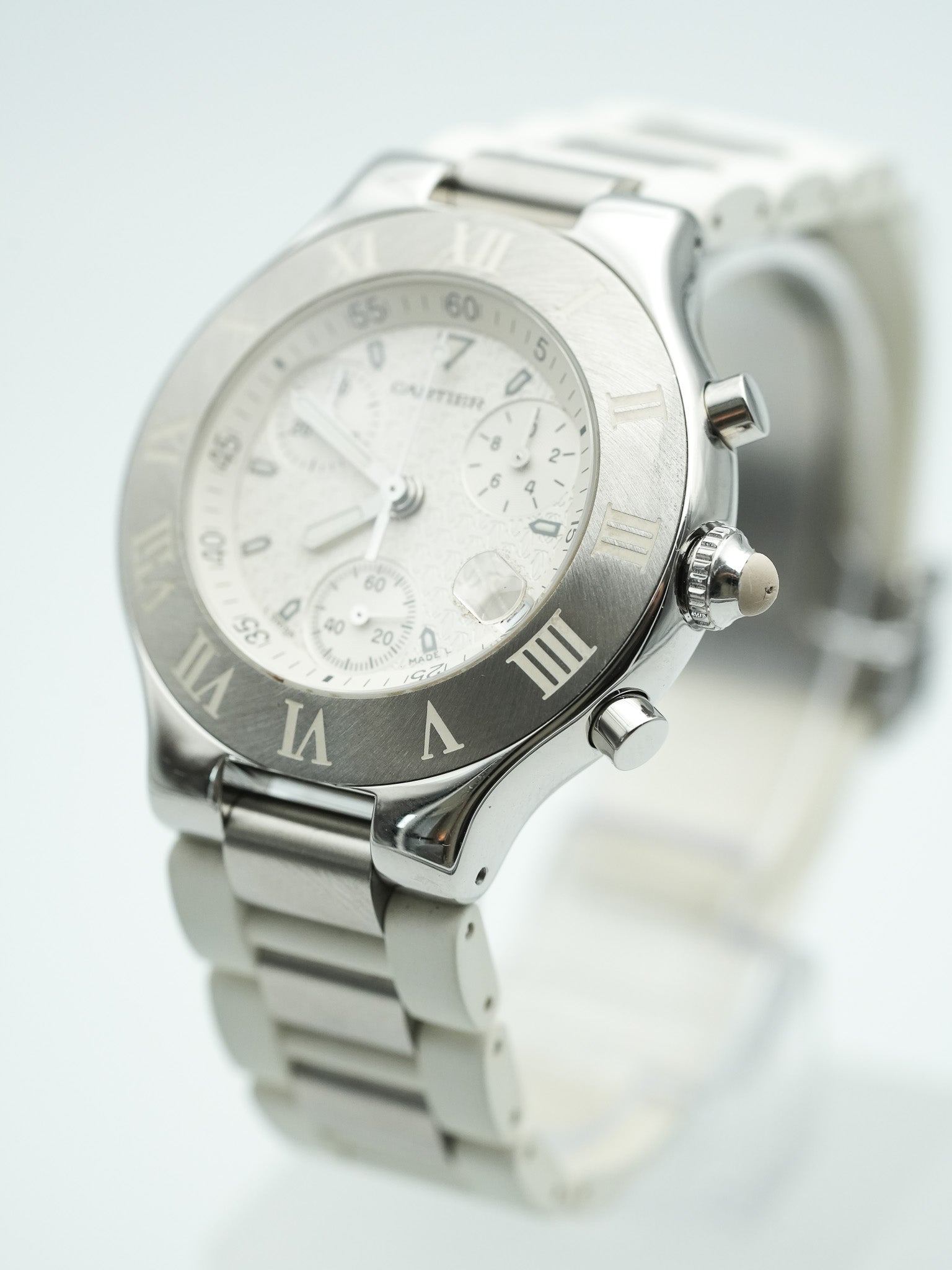 Cartier - Must Chronographe Blanc - 1990s - Atelier Victor Paris - Vintage Watch Shop Dubai