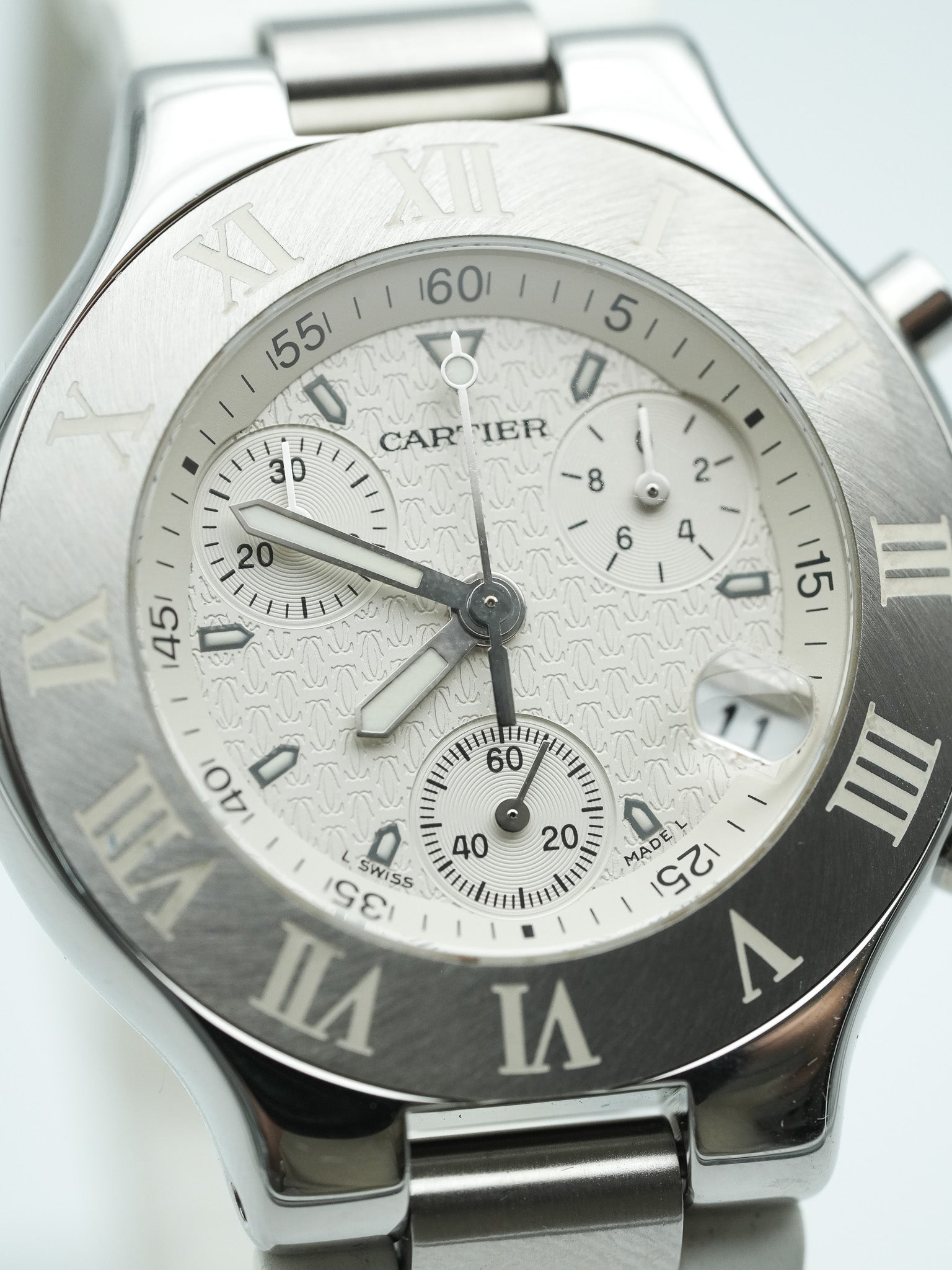Cartier - Must Chronographe Blanc - 1990s - Atelier Victor Paris - Vintage Watch Shop Dubai