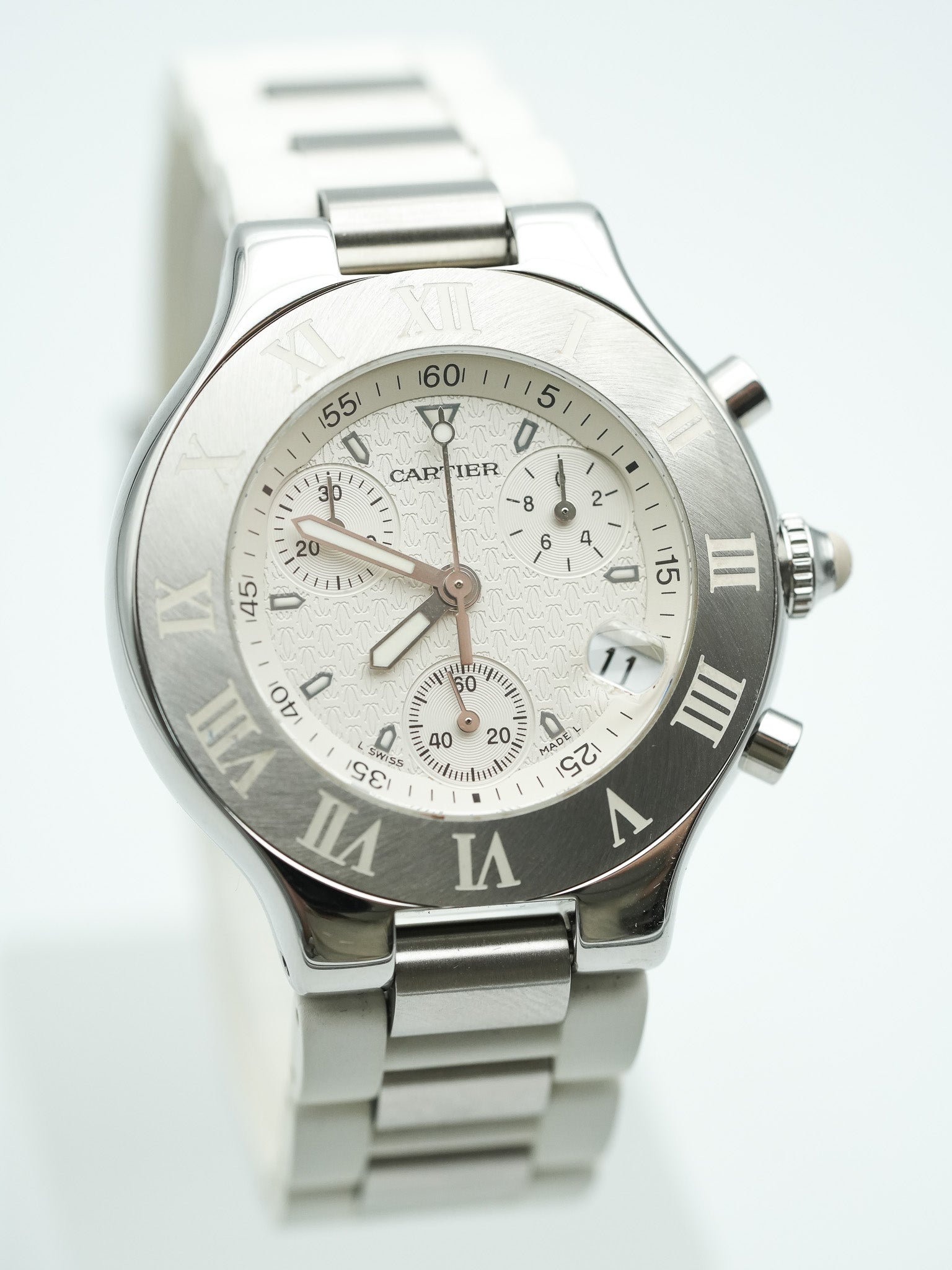 Cartier - Must Chronographe Blanc - 1990s - Atelier Victor Paris - Vintage Watch Shop Dubai