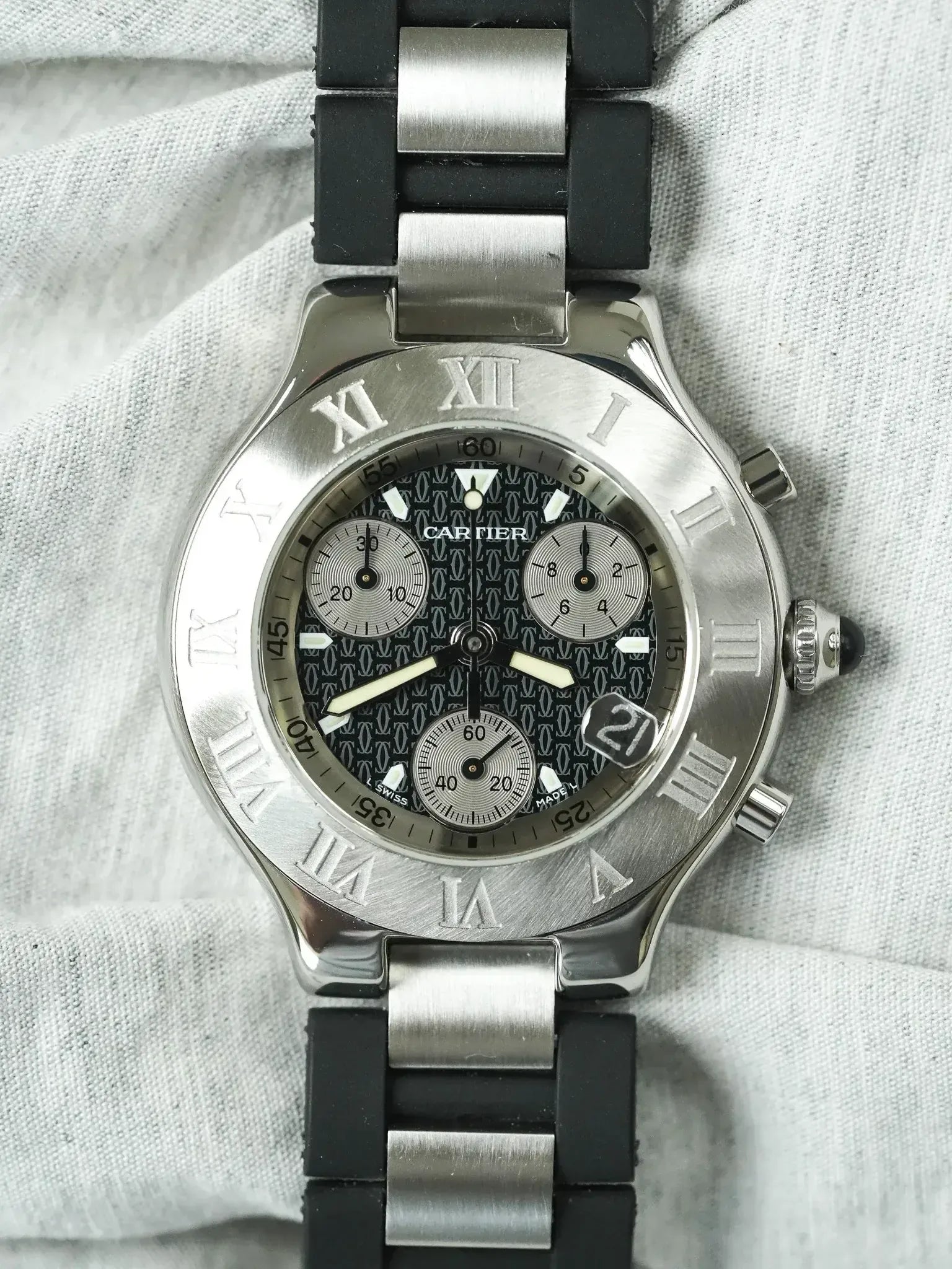 Cartier - Must Chronographe Noir 2424 - papier - 2003 - Atelier Victor