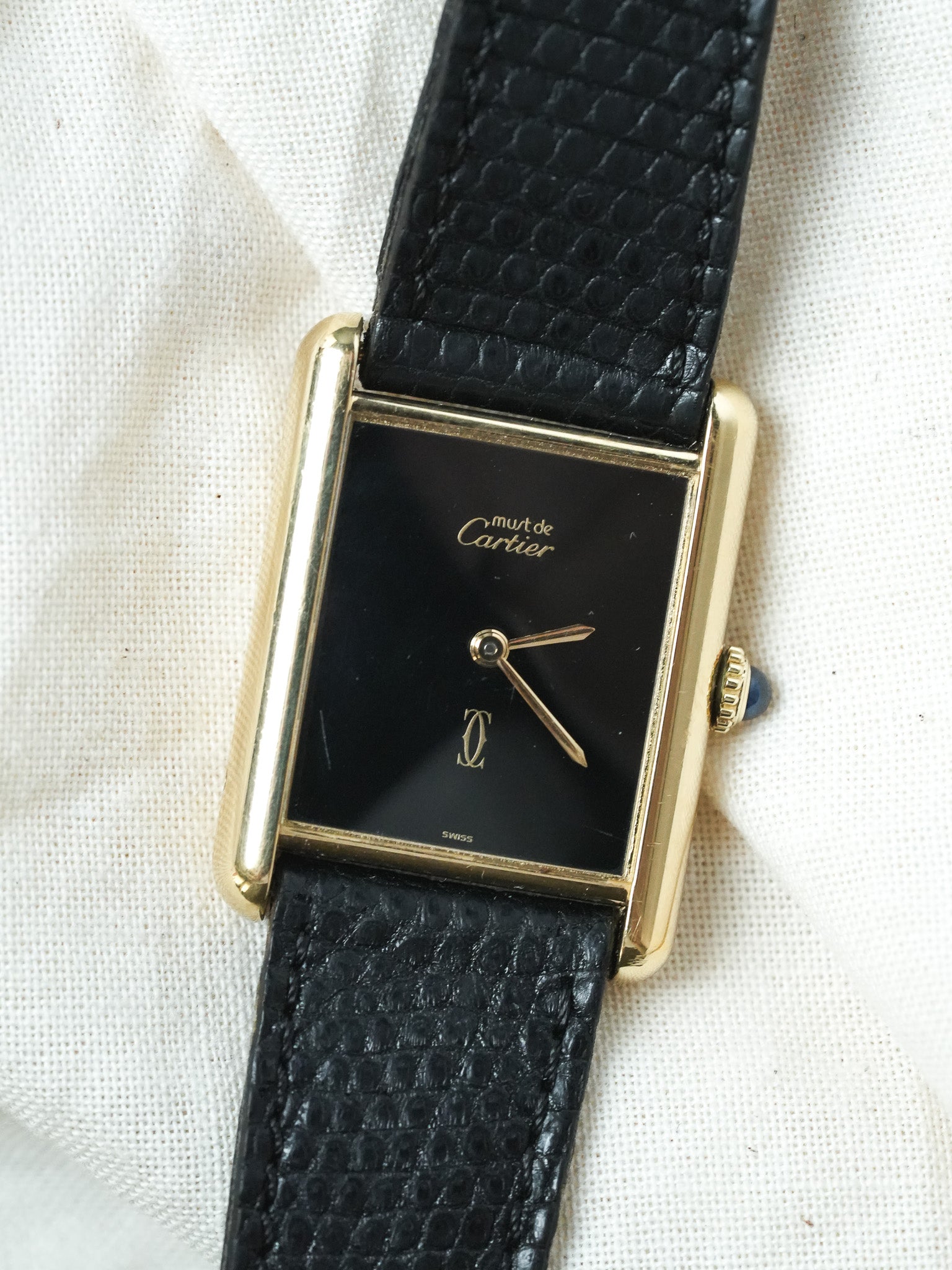 Cartier - Must de Cartier Tank 23x30 Vermeil Cadran Noir laqué - 1980s - Atelier Victor - Vintage Shop