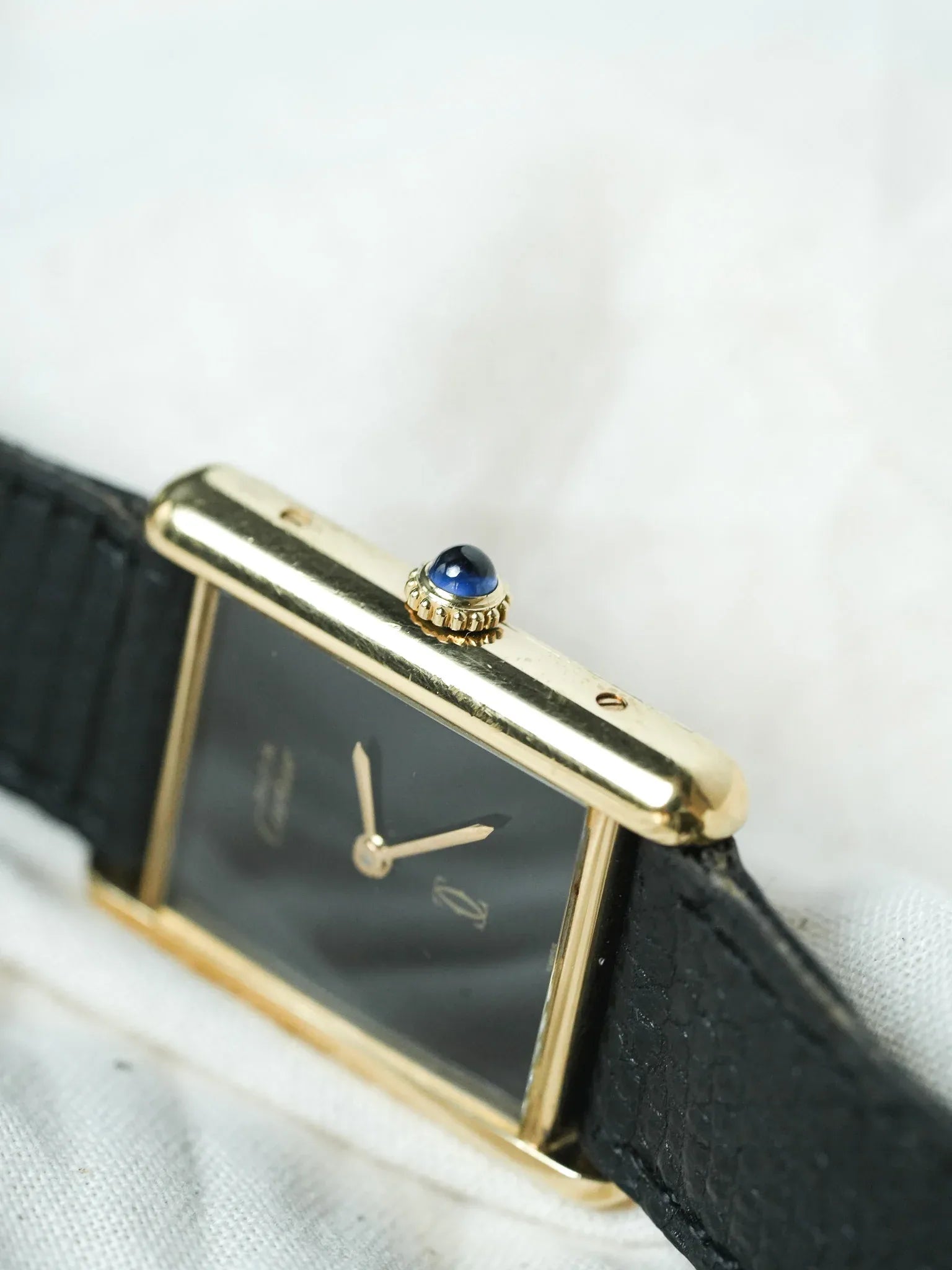 Cartier - Must de Cartier Tank 23x30 Vermeil Cadran Noir laqué - 1980s - Atelier Victor - Vintage Shop