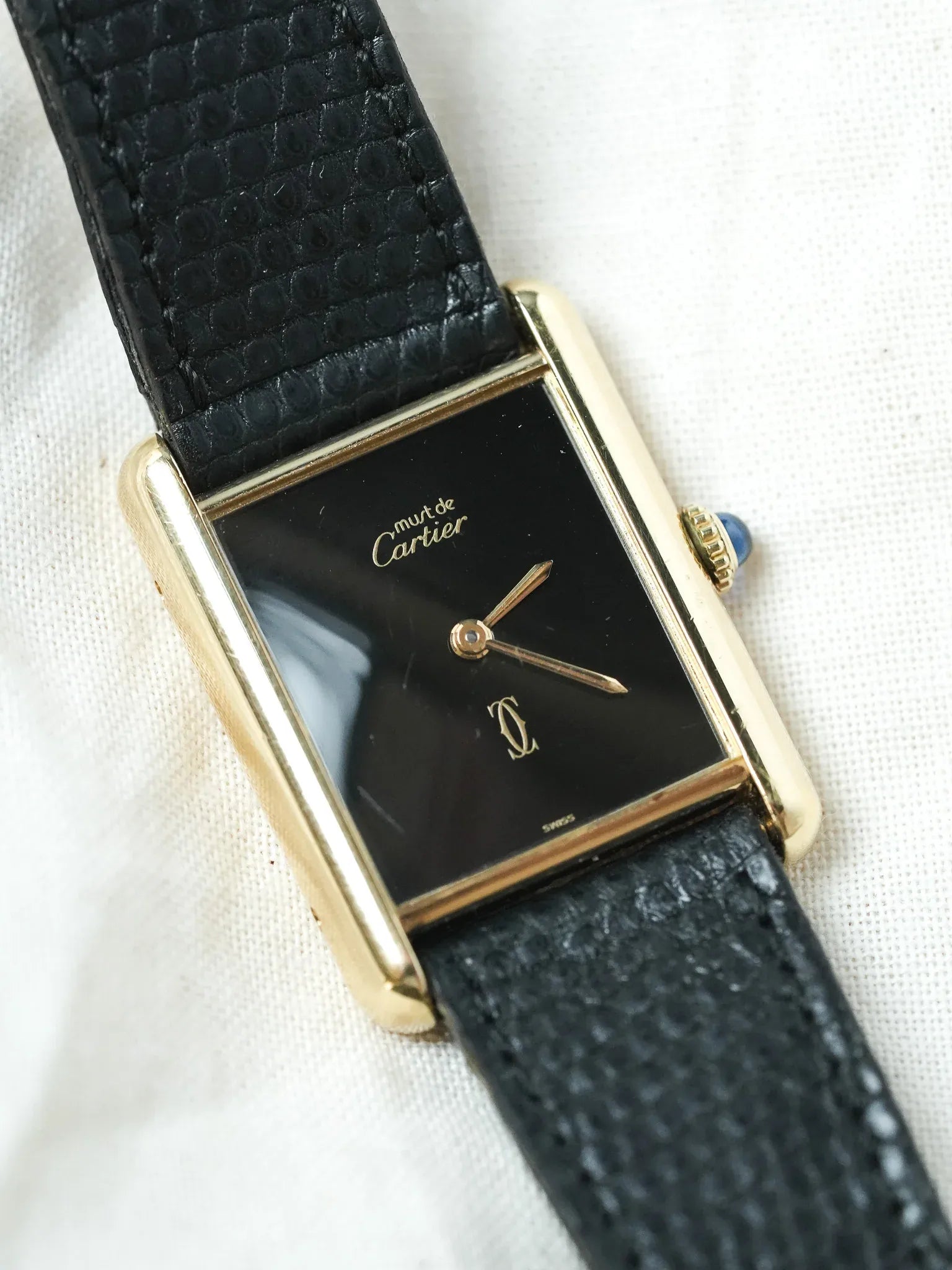 Cartier - Must de Cartier Tank 23x30 Vermeil Cadran Noir laqué - 1980s - Atelier Victor - Vintage Shop