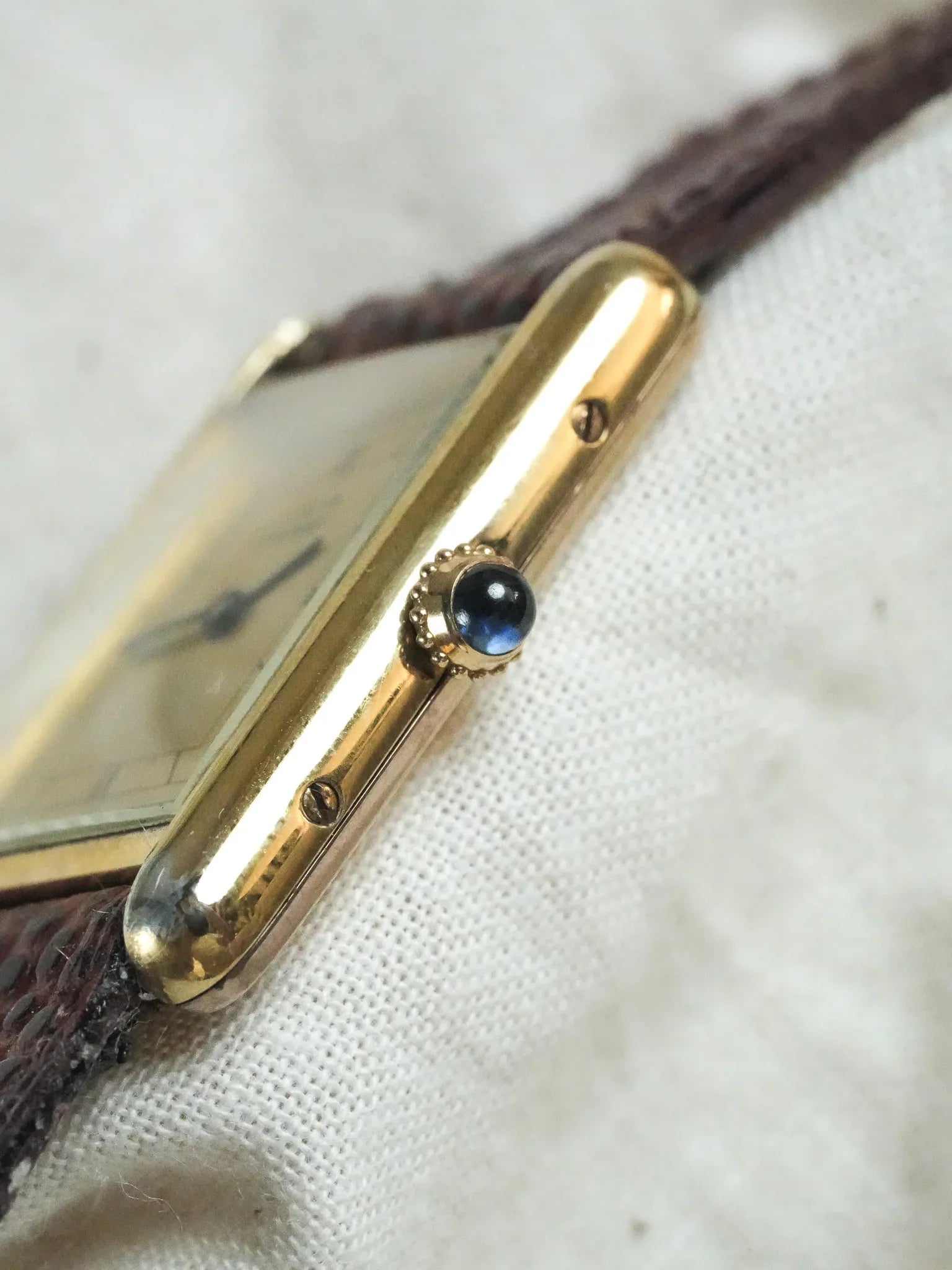 Cartier - Must de Cartier Tank Ref 590005 23x30 Vermeil Quartz Cadran Or Romain - 1980s - Atelier Victor