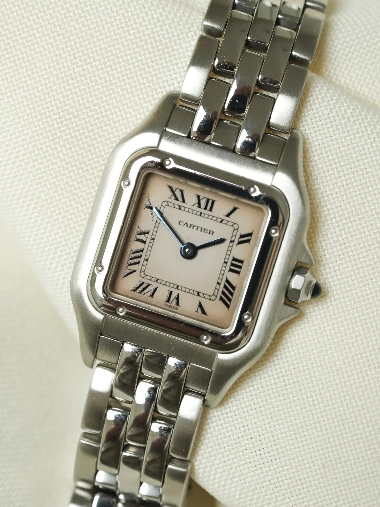 Cartier - Panthere Acier 24mm Cadran rosé réf 1320 - 1990s - Atelier Victor