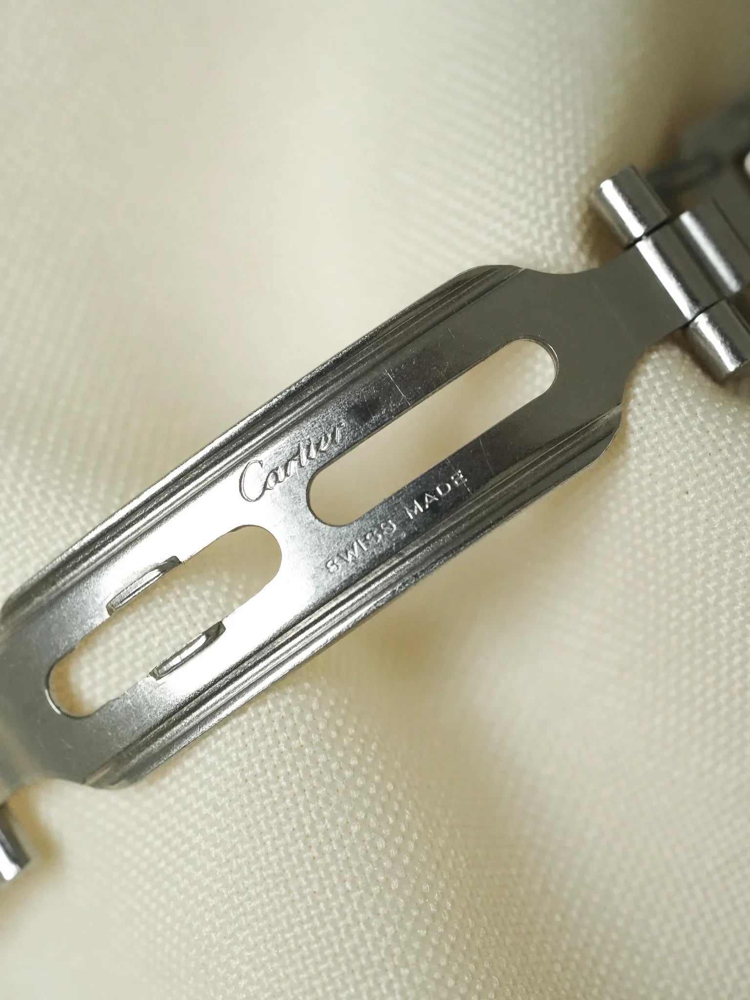 Cartier - Panthere Acier 24mm Cadran rosé réf 1320 - 1990s - Atelier Victor