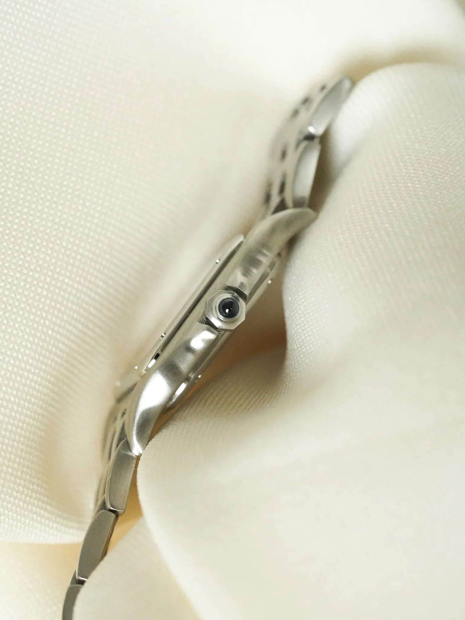 Cartier - Panthere Acier 24mm Cadran rosé réf 1320 - 1990s - Atelier Victor