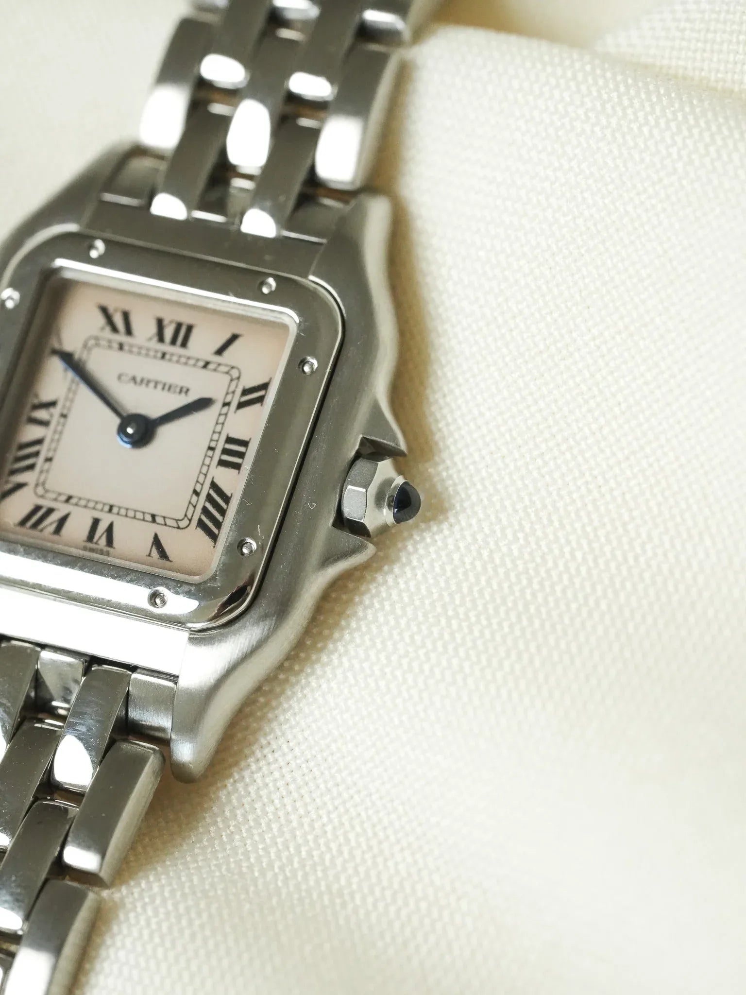 Cartier - Panthere Acier 24mm Cadran rosé réf 1320 - 1990s - Atelier Victor