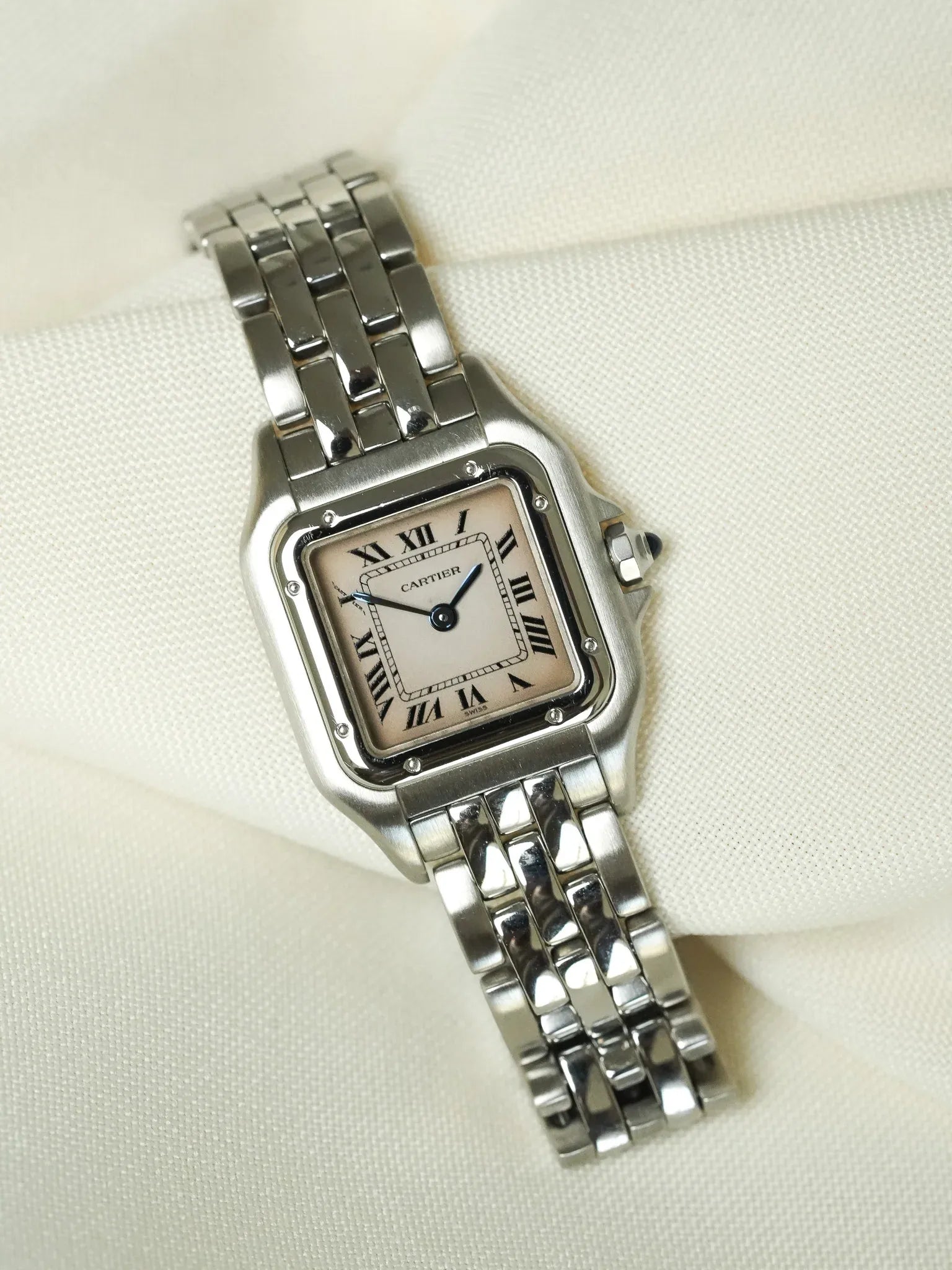 Cartier - Panthere Acier 24mm Cadran rosé réf 1320 - 1990s - Atelier Victor