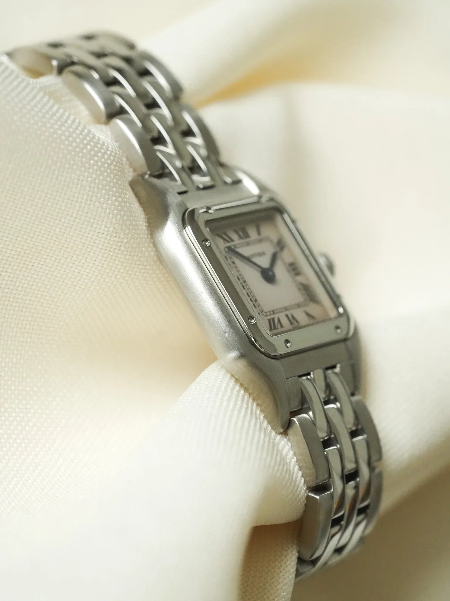 Cartier - Panthere Acier 24mm Cadran rosé réf 1320 - 1990s - Atelier Victor