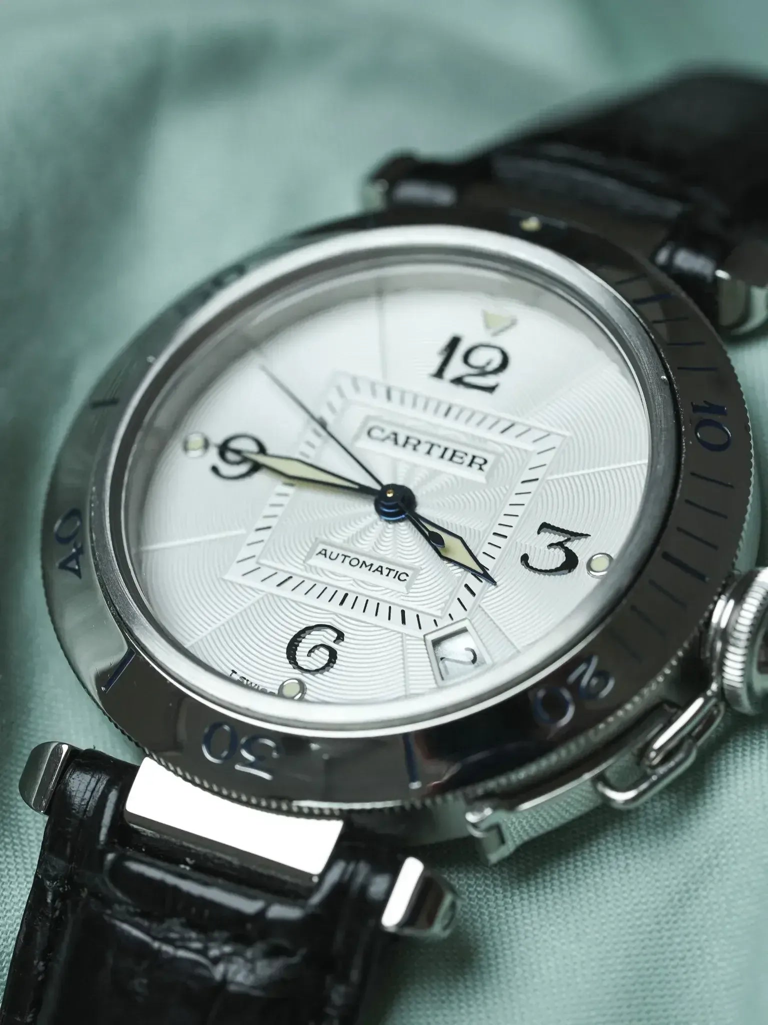 Cartier - Pasha 2378 Guilloché 38mm Acier Fond de boite verre - 1990s - Atelier Victor