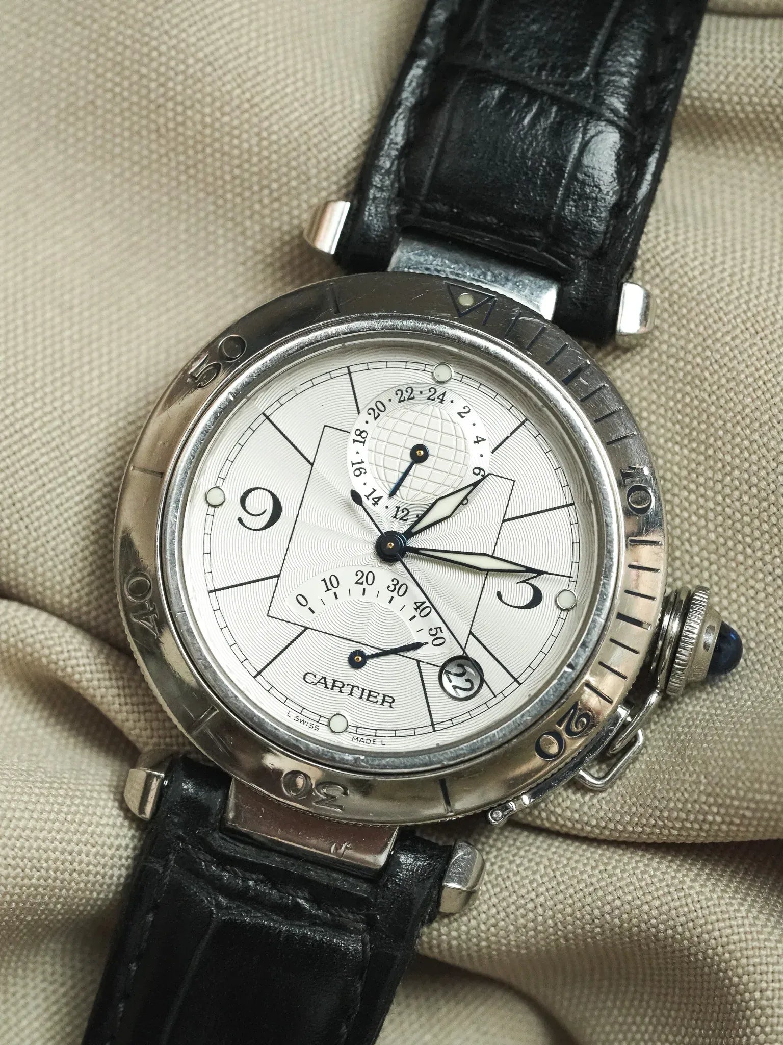 Cartier - Pasha 2388 24h Réserve de Marche Cuir boucle déployante - 2000s - Atelier Victor - Vintage Shop