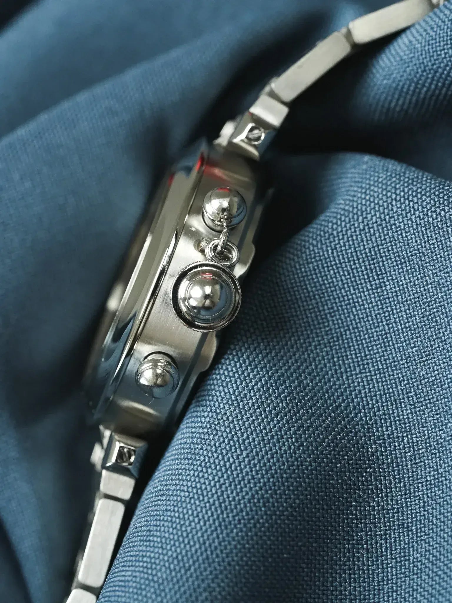 Cartier - Pasha 2412 Chronographe Panda Noir Acier - Papier - 2005 - Atelier Victor