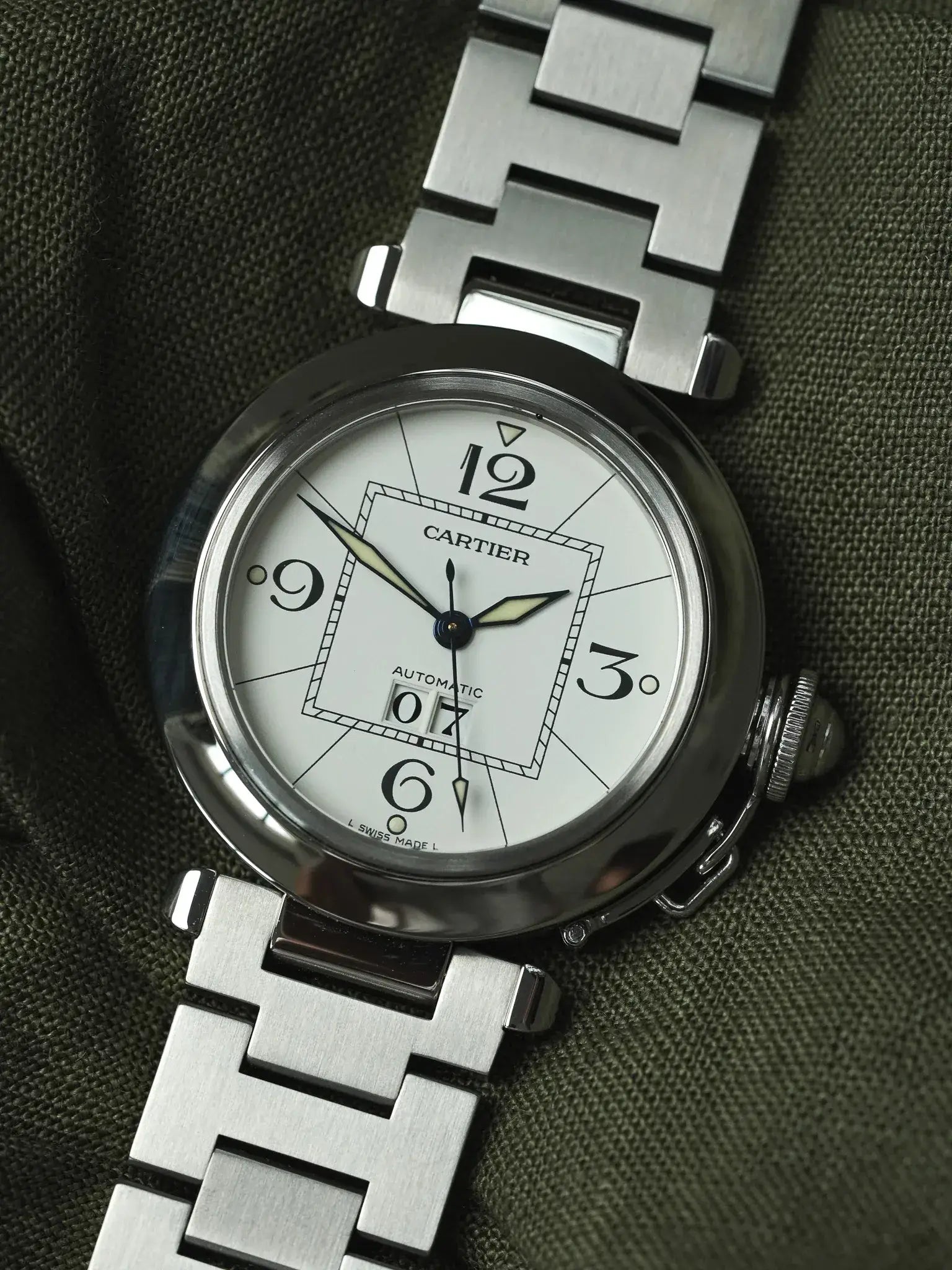 Cartier - Pasha 2475 Grande Date Blanc Acier 35mm - 2000s - Atelier Victor