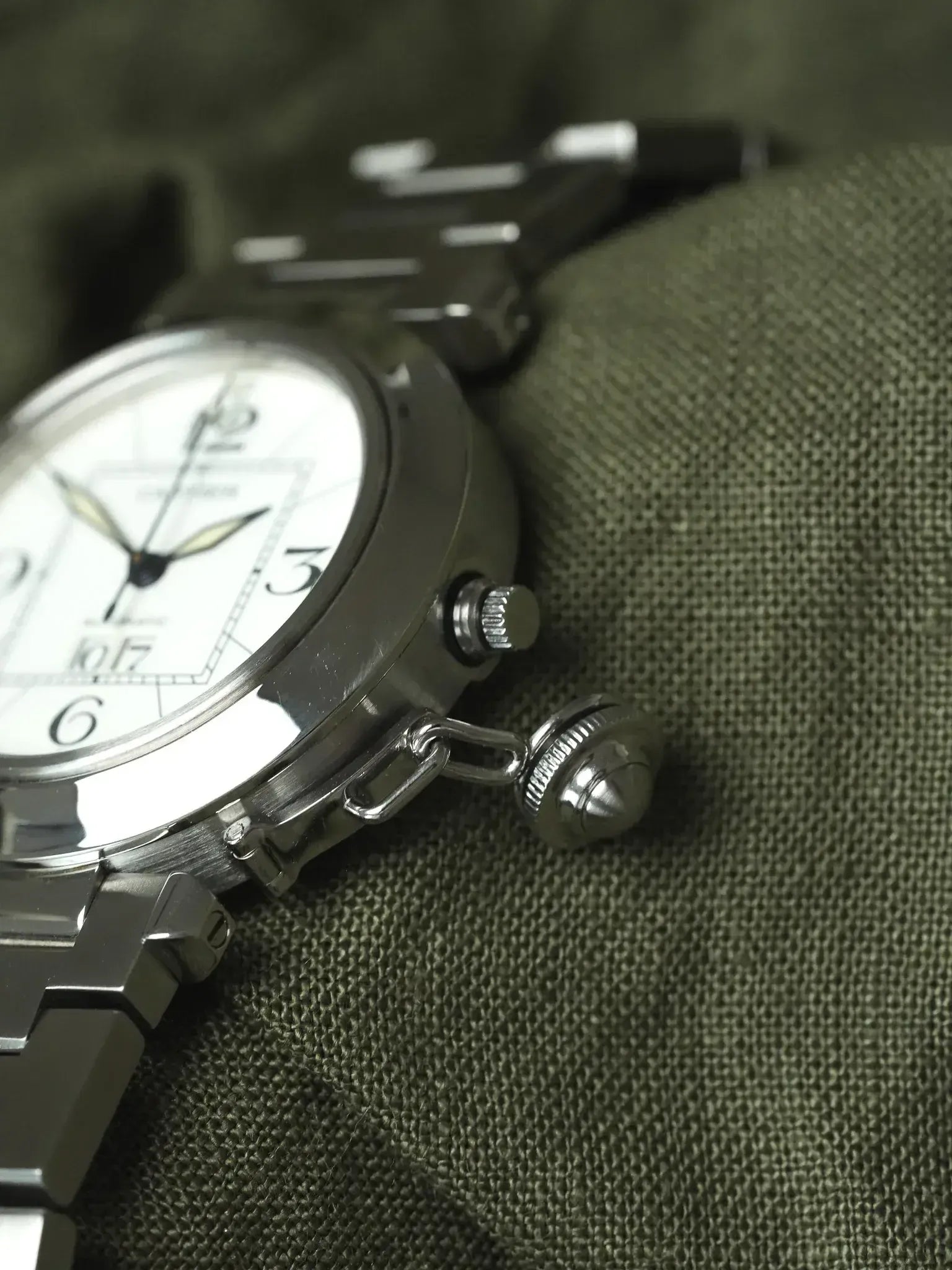 Cartier - Pasha 2475 Grande Date Blanc Acier 35mm - 2000s - Atelier Victor