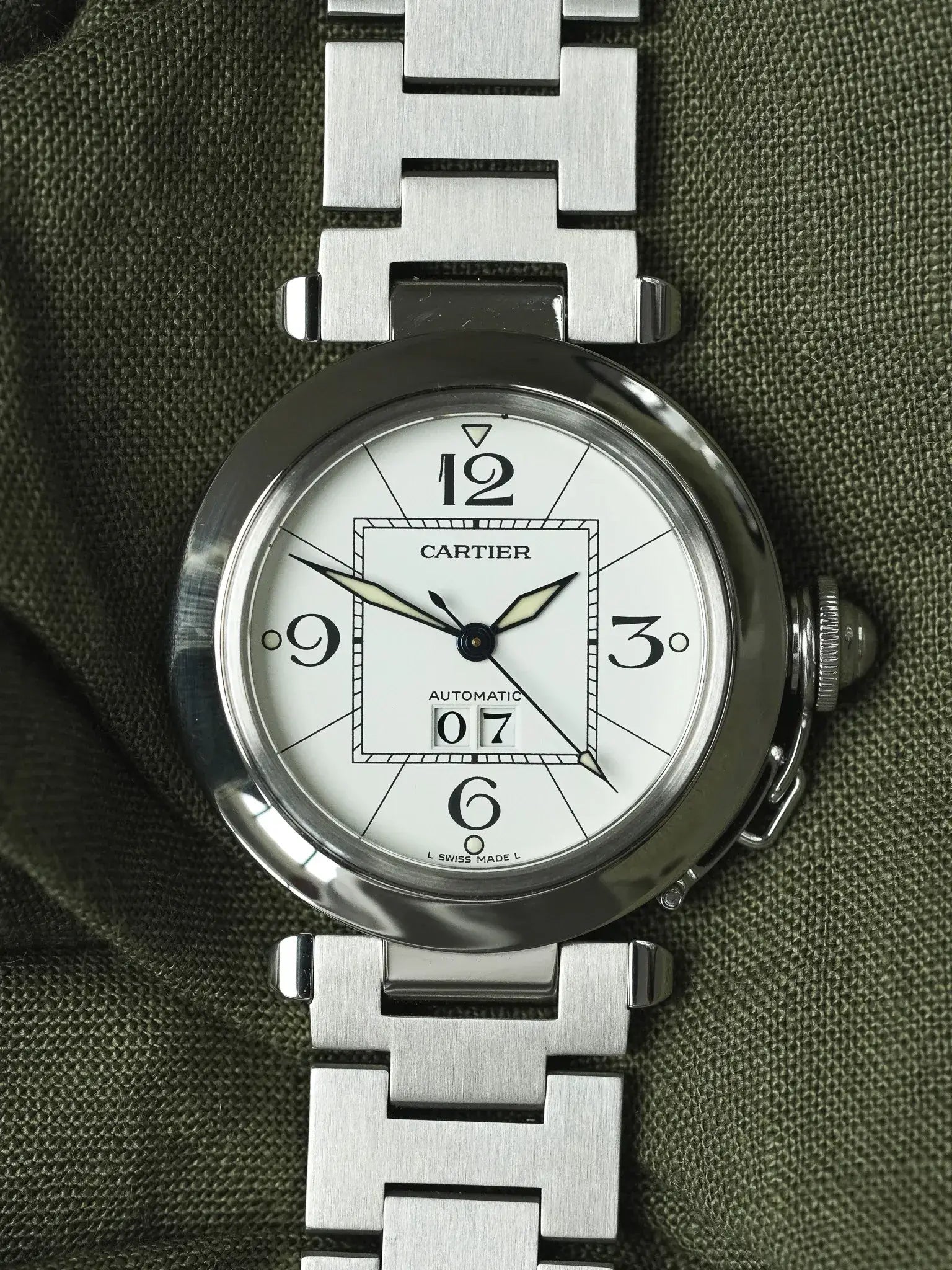 Cartier - Pasha 2475 Grande Date Blanc Acier 35mm - 2000s - Atelier Victor