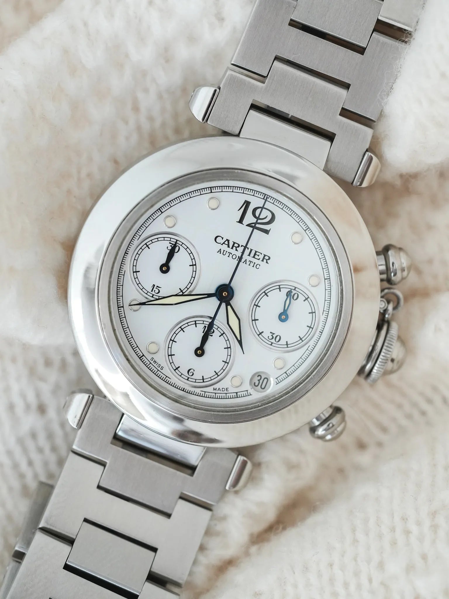 Cartier - Pasha Chronographe Blanc Quadrillé - 2000s - Atelier Victor - Vintage Shop
